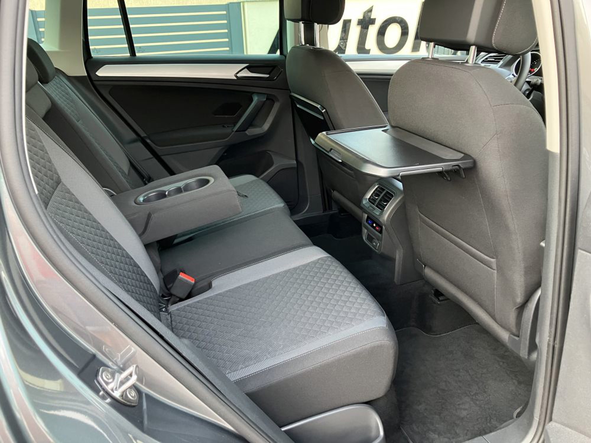!!! AKCIJSKA CIJENA -16.888€ - DO 10.11.2026.!!! - VW TIGUAN 2.0TDI 150KS DSG, LED, ACC,..., fotografija 18