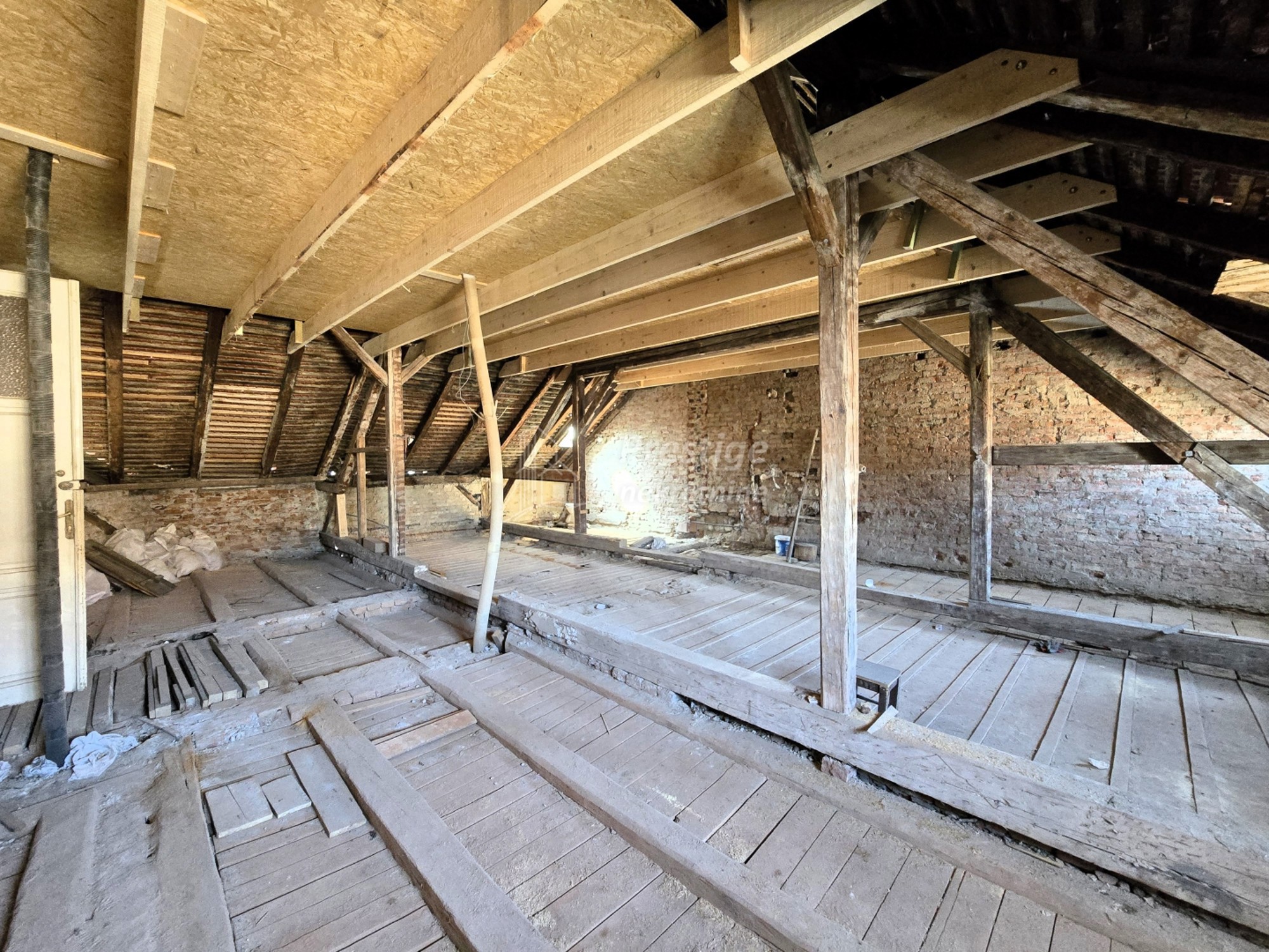 Hebrangova-Gajeva, stan 116 m2 — slika 1