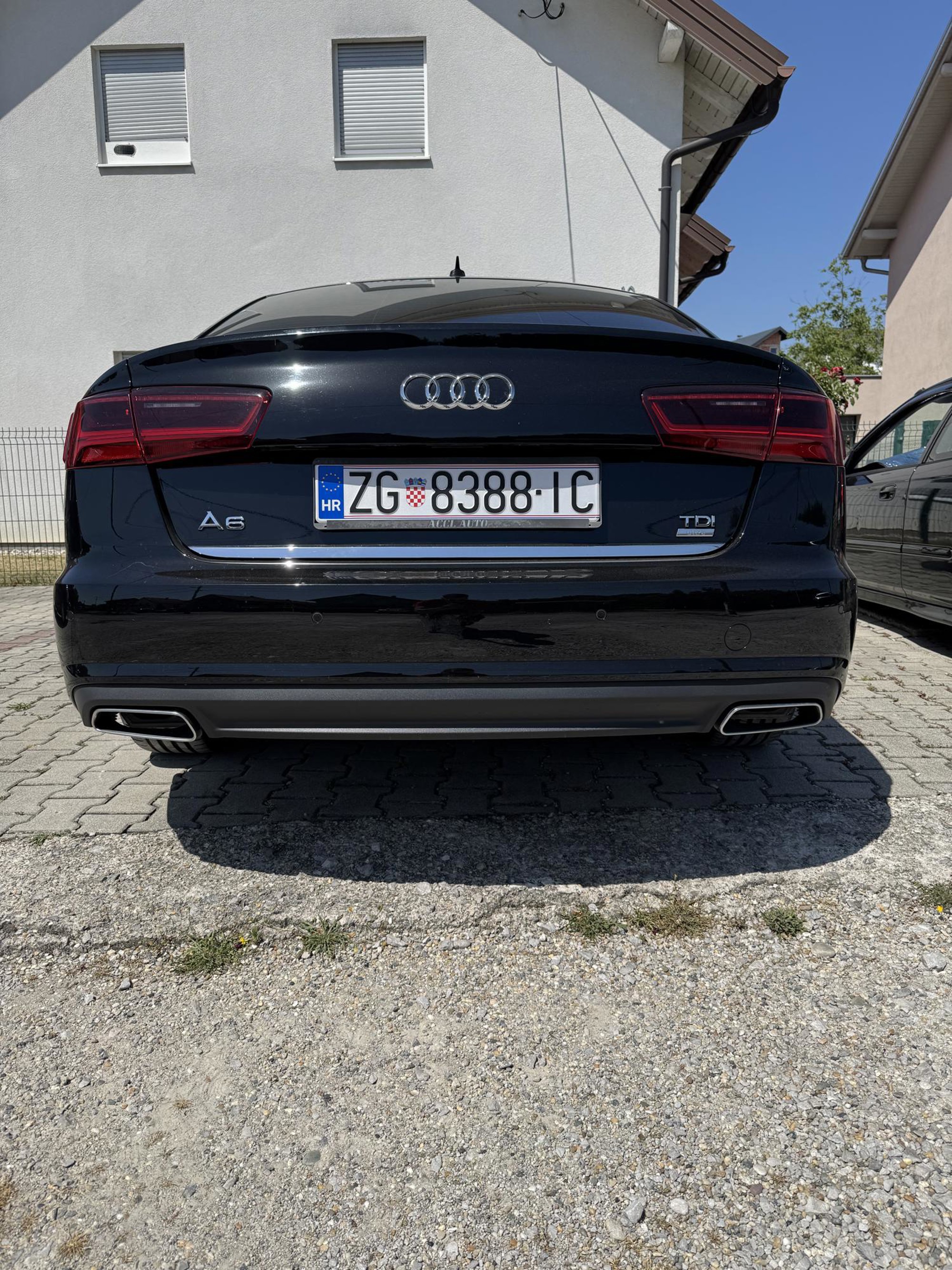 Audi A6 2.0 TDI 2015, fotografija 2