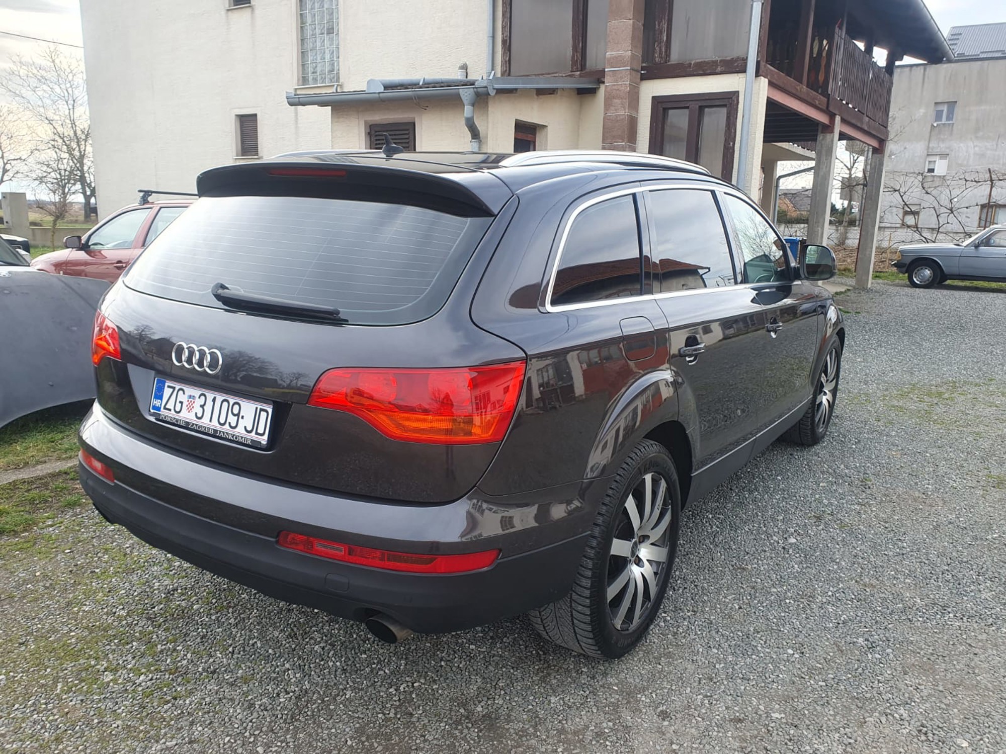 Q7 2006 350000, fotografija 3