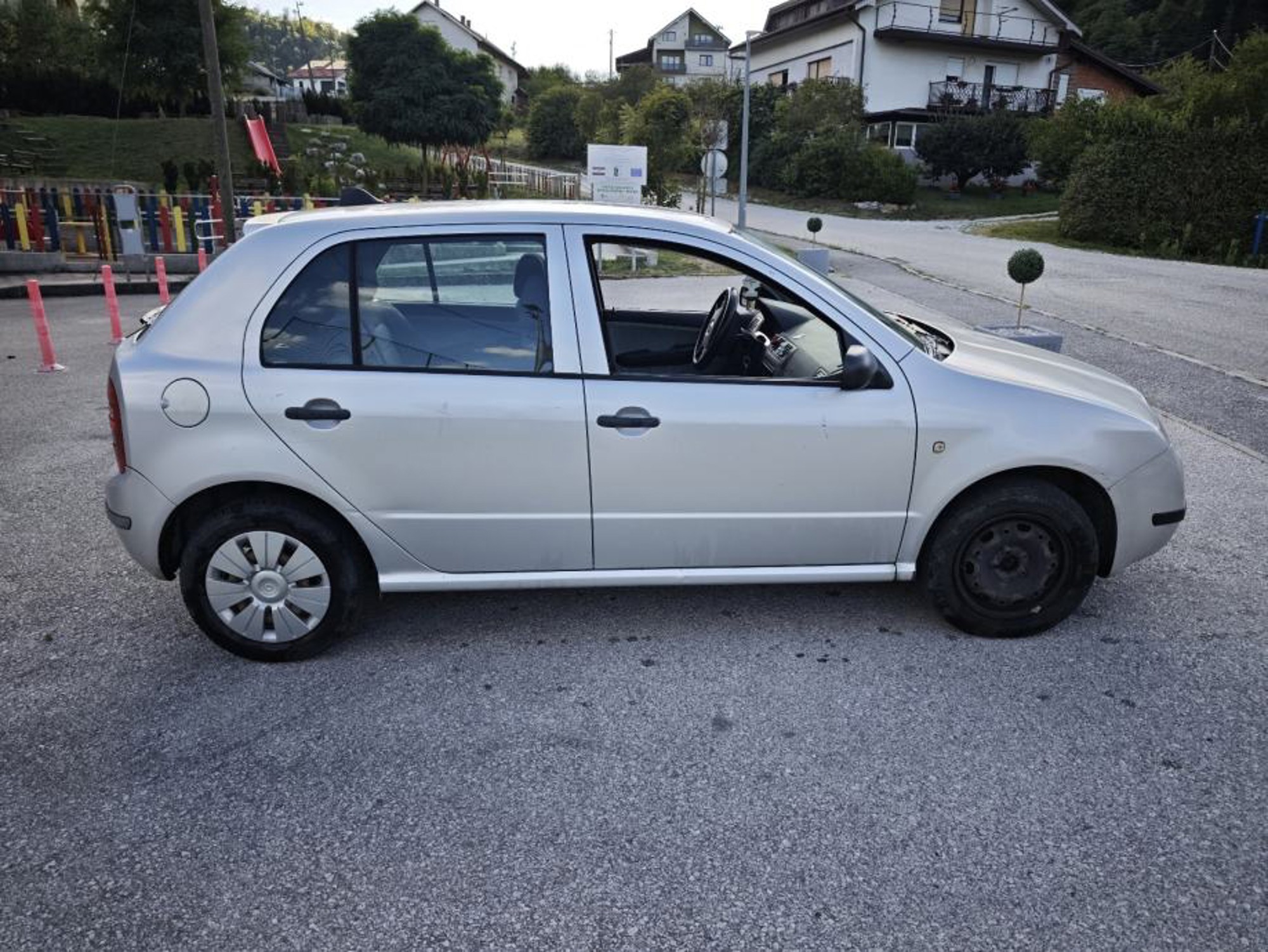 Škoda Fabia 1,4, fotografija 4