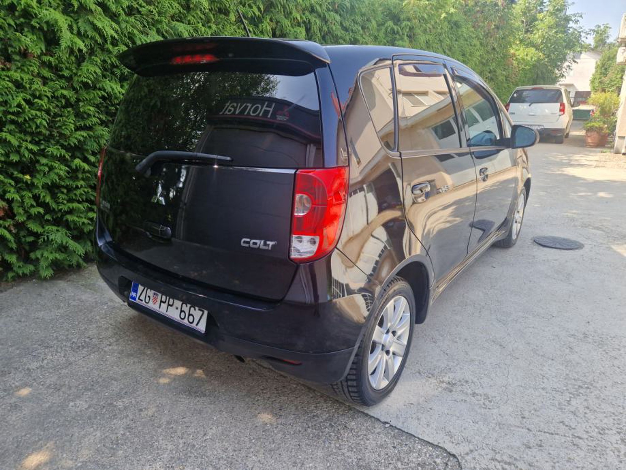 Mitsubishi Colt 1,3 MOTION POCINČAN ,KAO NOV, KARTICE DO 36 MJ, fotografija 3