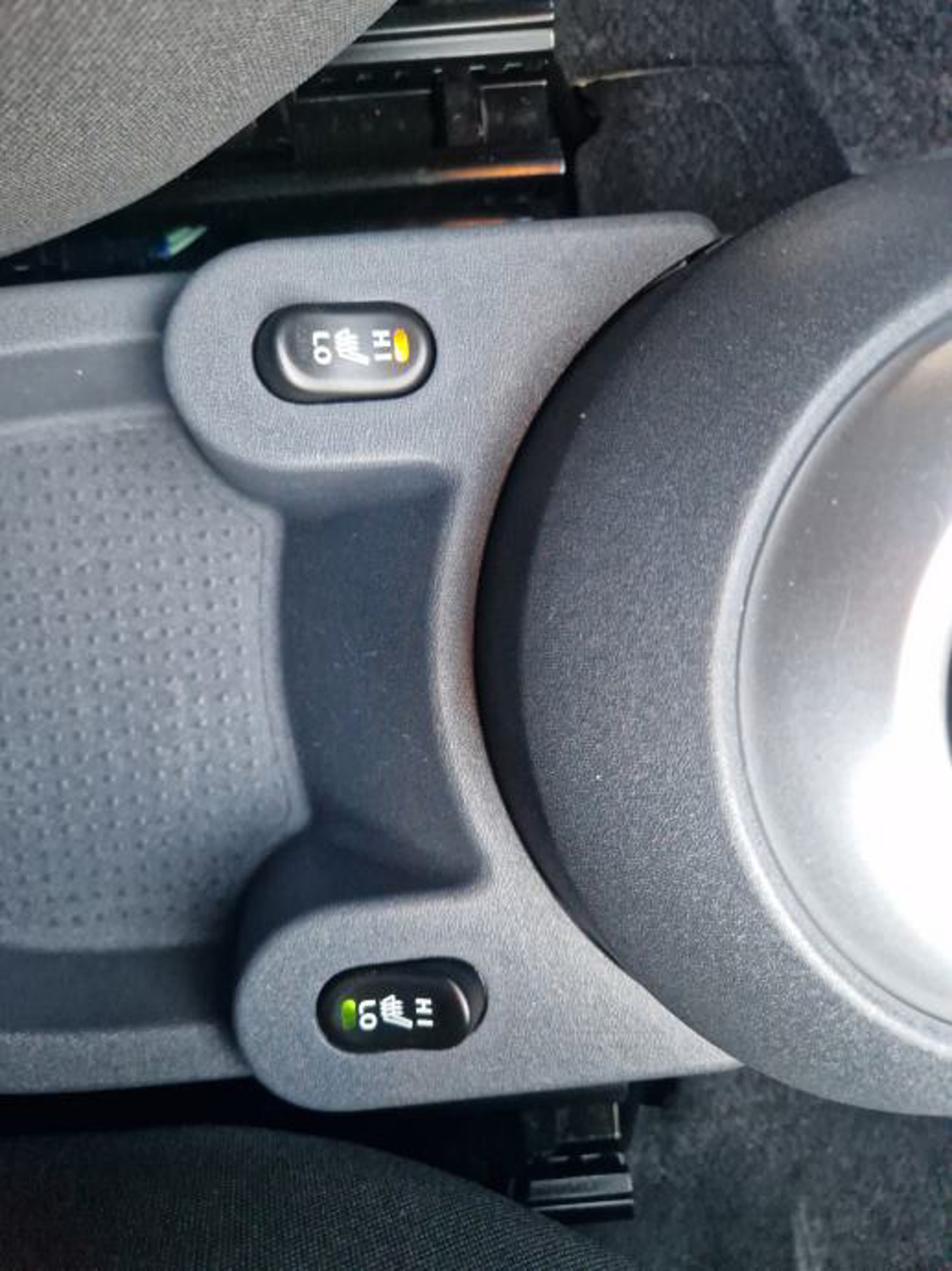 MITSUBISHI COLT 1.3 AUTOMATIC POCINČAN ISPRAVAN SERVISIRAN KARTICE DO 36 MJ, fotografija 3