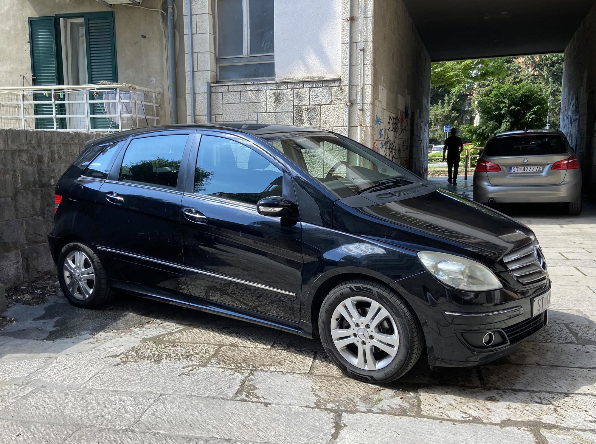 Mercedes-Benz B-Klasa 2006. god, 130.000 km, fotografija 3