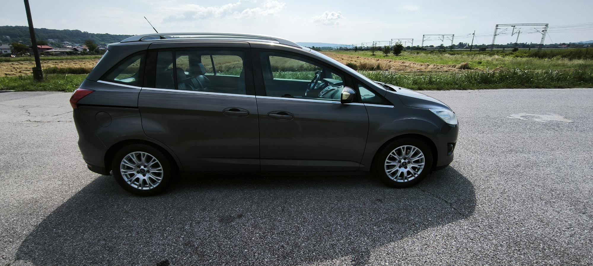Ford grand c max, pogled izvana - slika 4