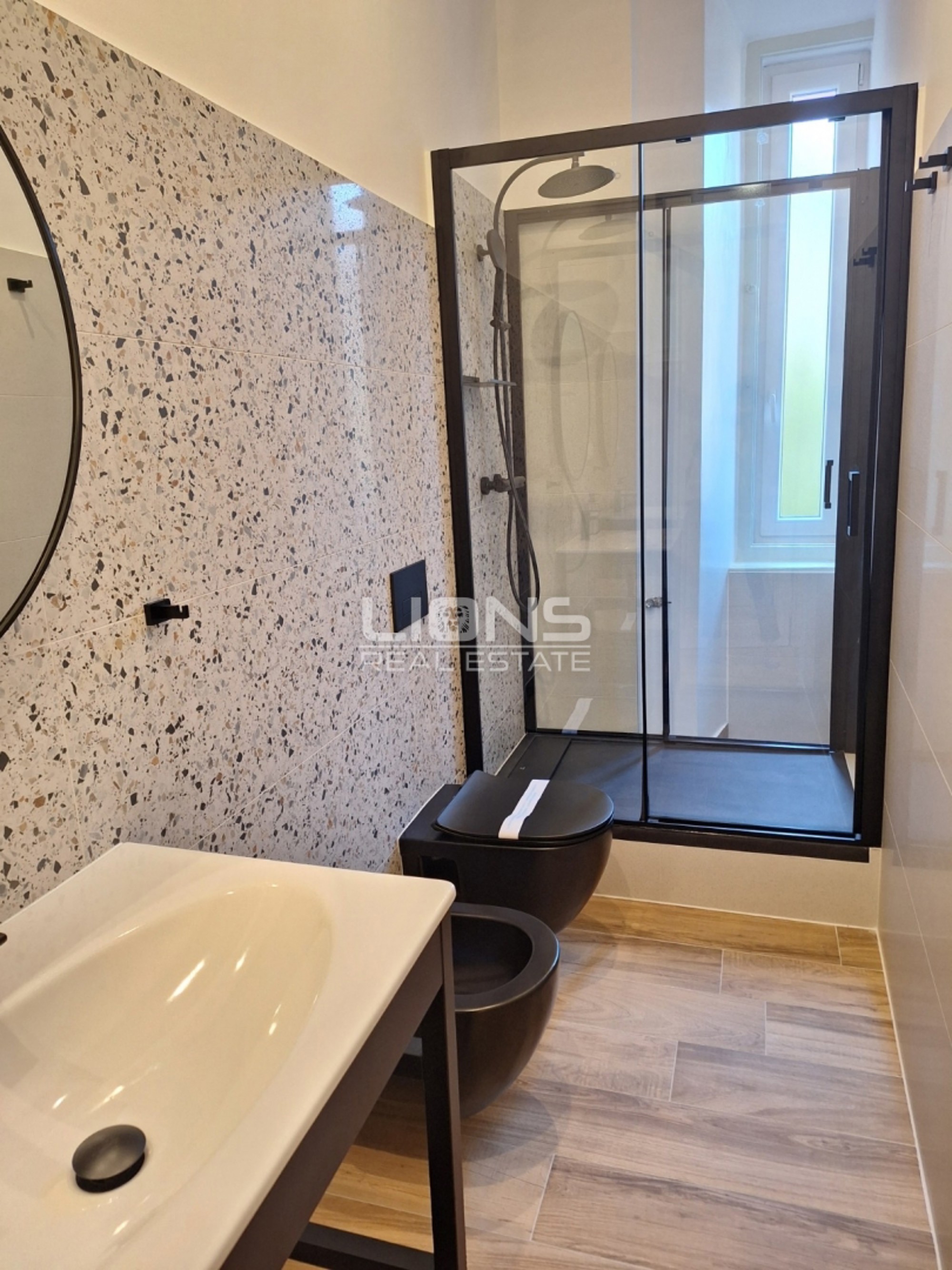 Centar, Rijeka, 2S+DB, 82 m2 — slika 1
