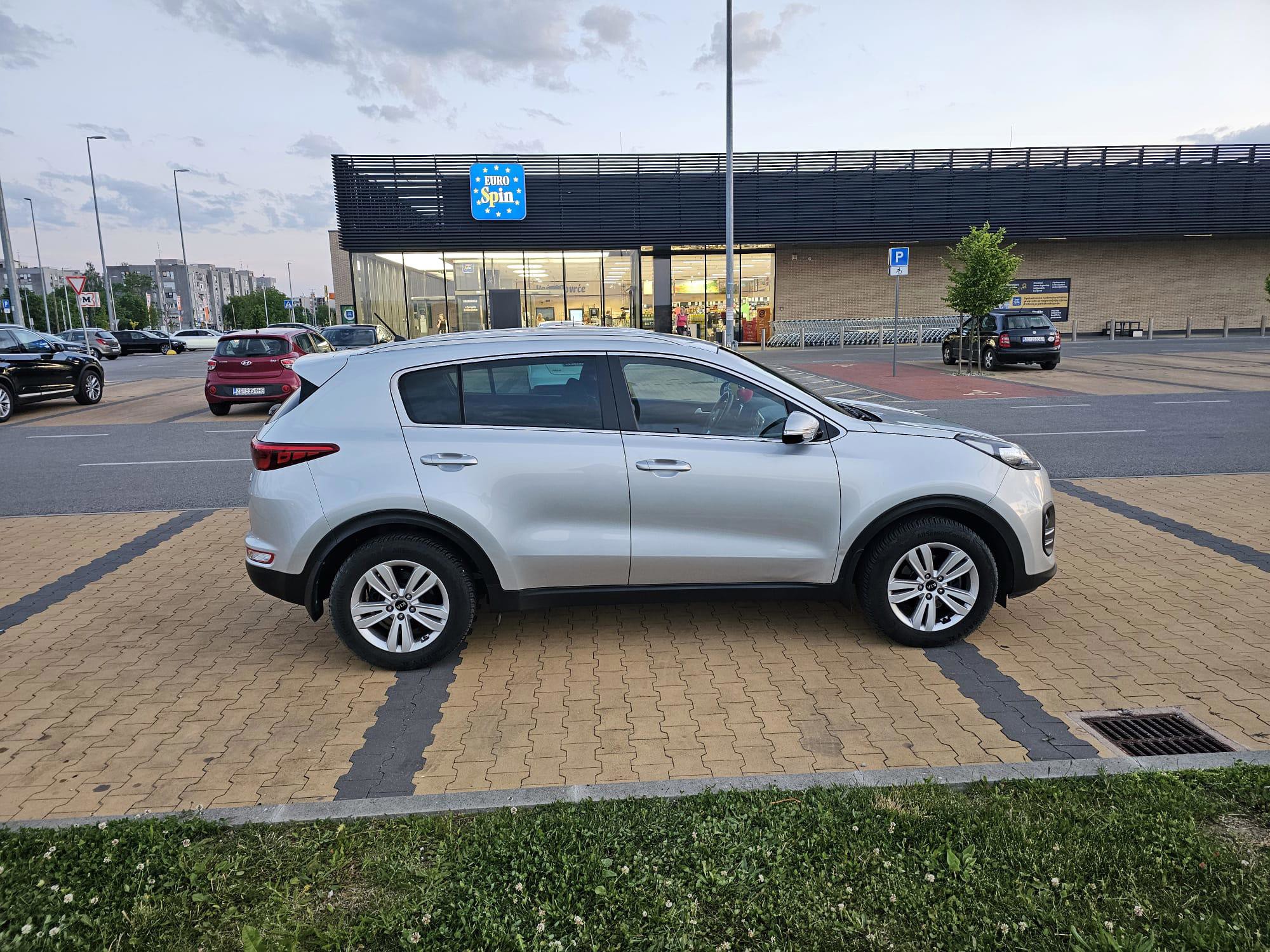 Kia Sportage, fotografija 3