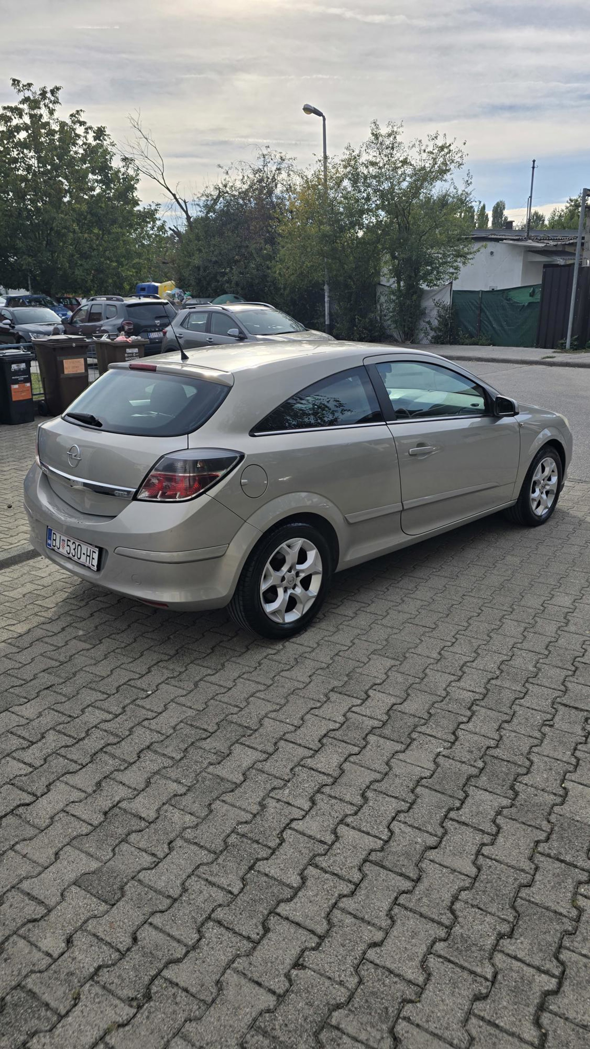 Opel Astra 2007 1.6L, fotografija 3