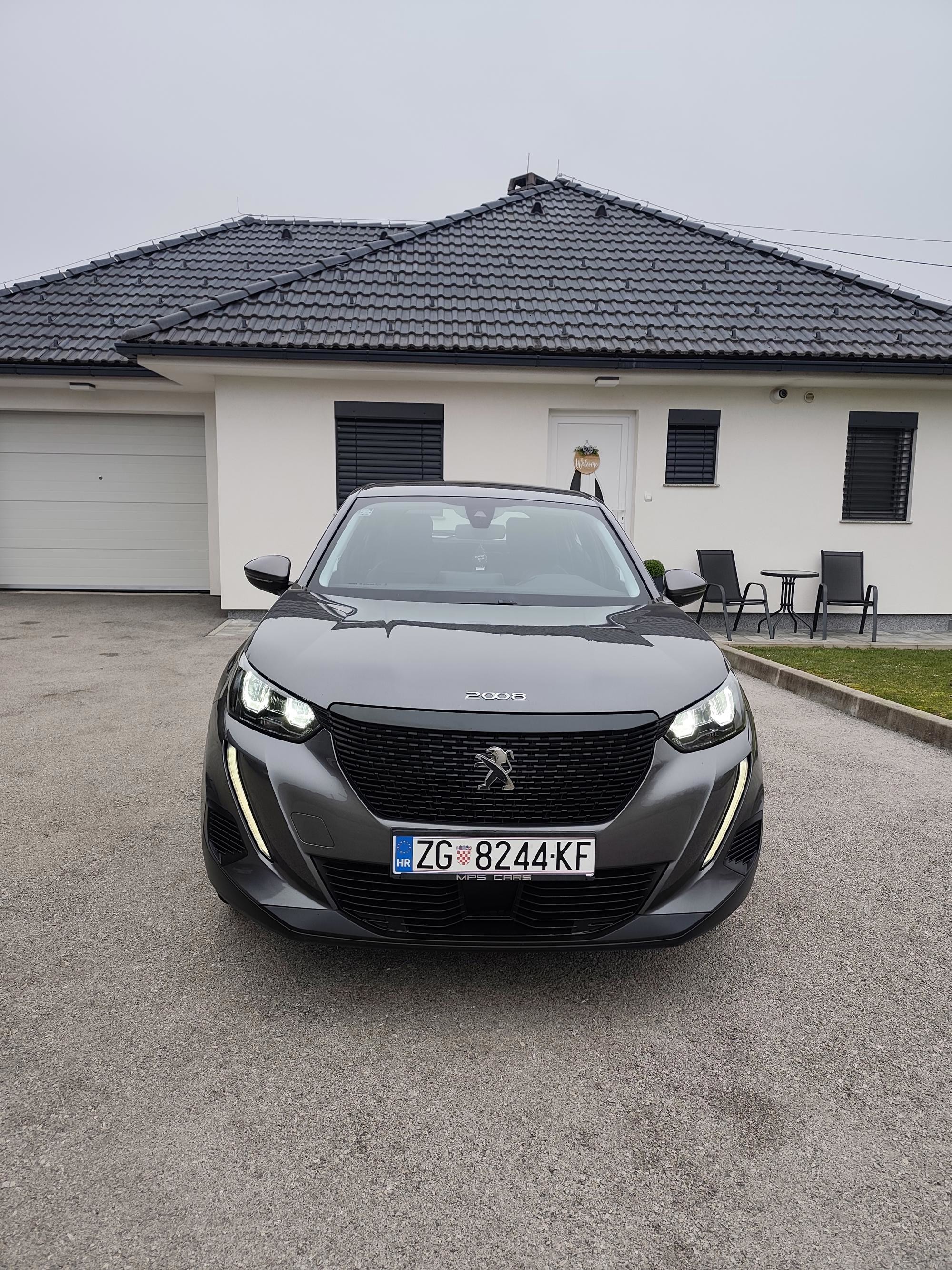 Peugeot 2008| Reg 01/2027 | Veliki i mali servis-nove gume-odlican-bez ulaganja, pogled izvana - slika 3