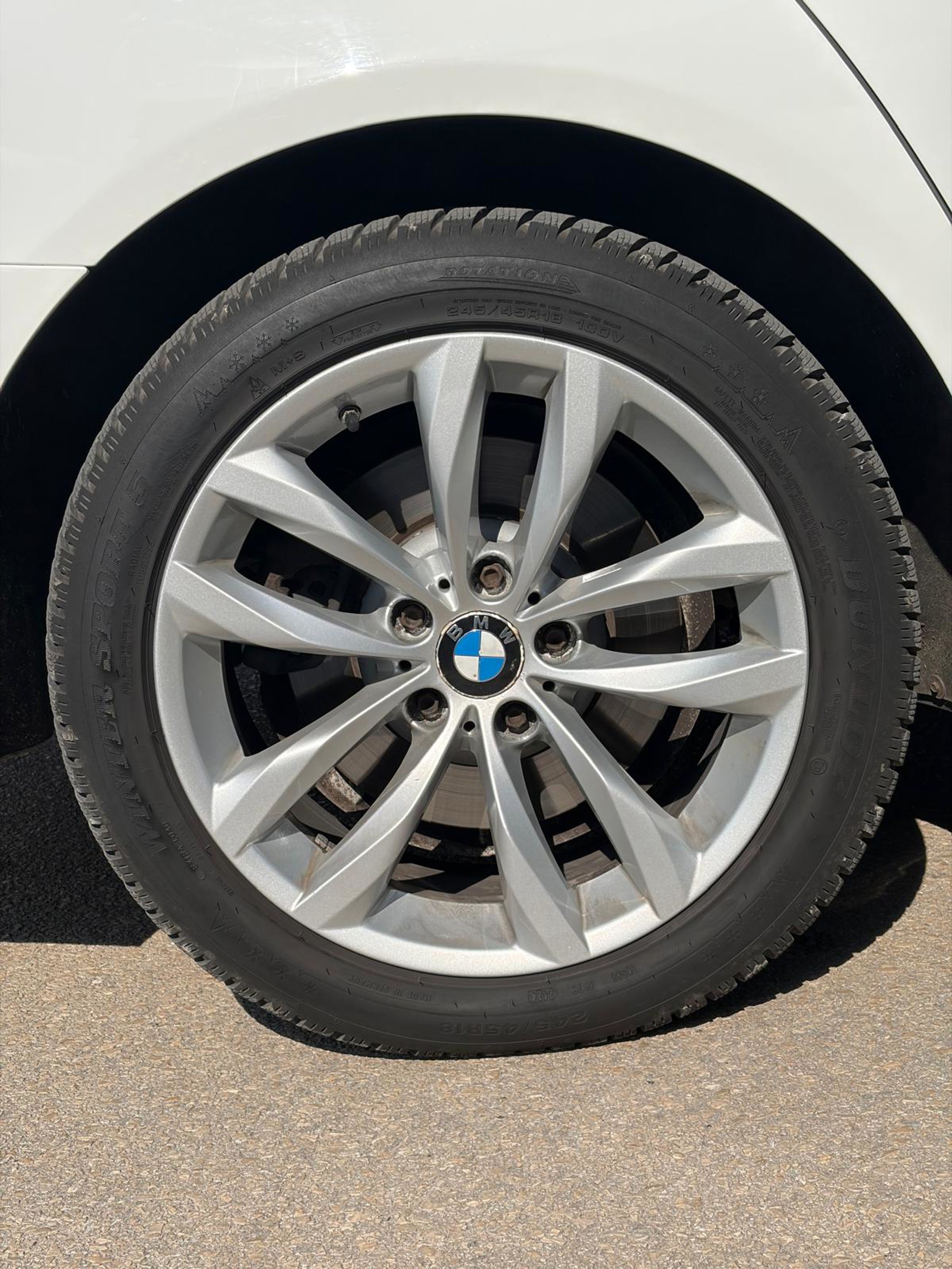 BMW 520D Xdrive touring CIJENA NIJE FIKSNA, fotografija 2
