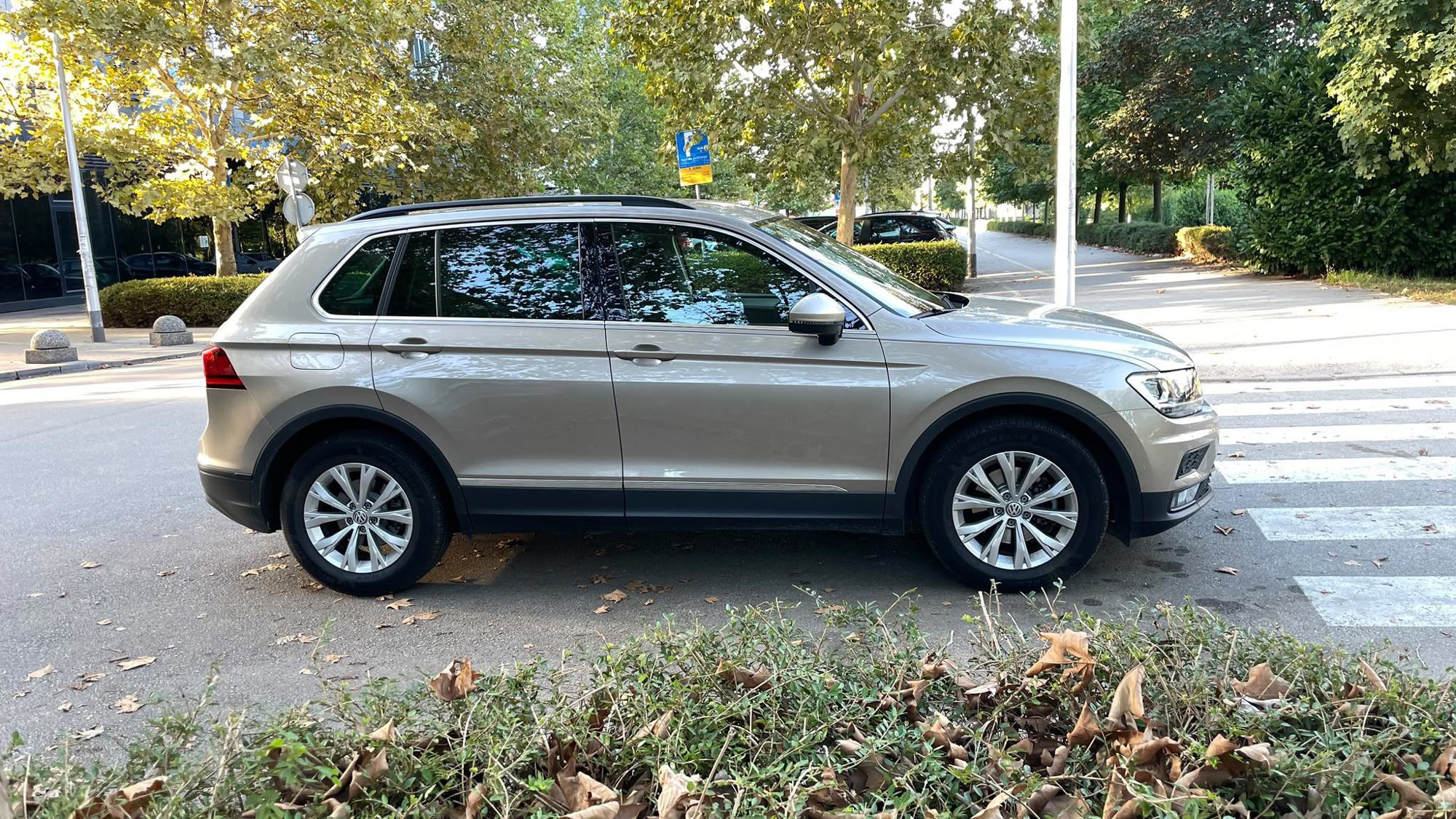 ! PRILIKA! VW Tiguan 2.0 TDI (150 KS), 2017. GOD., DSG, 104.000 km, fotografija 4