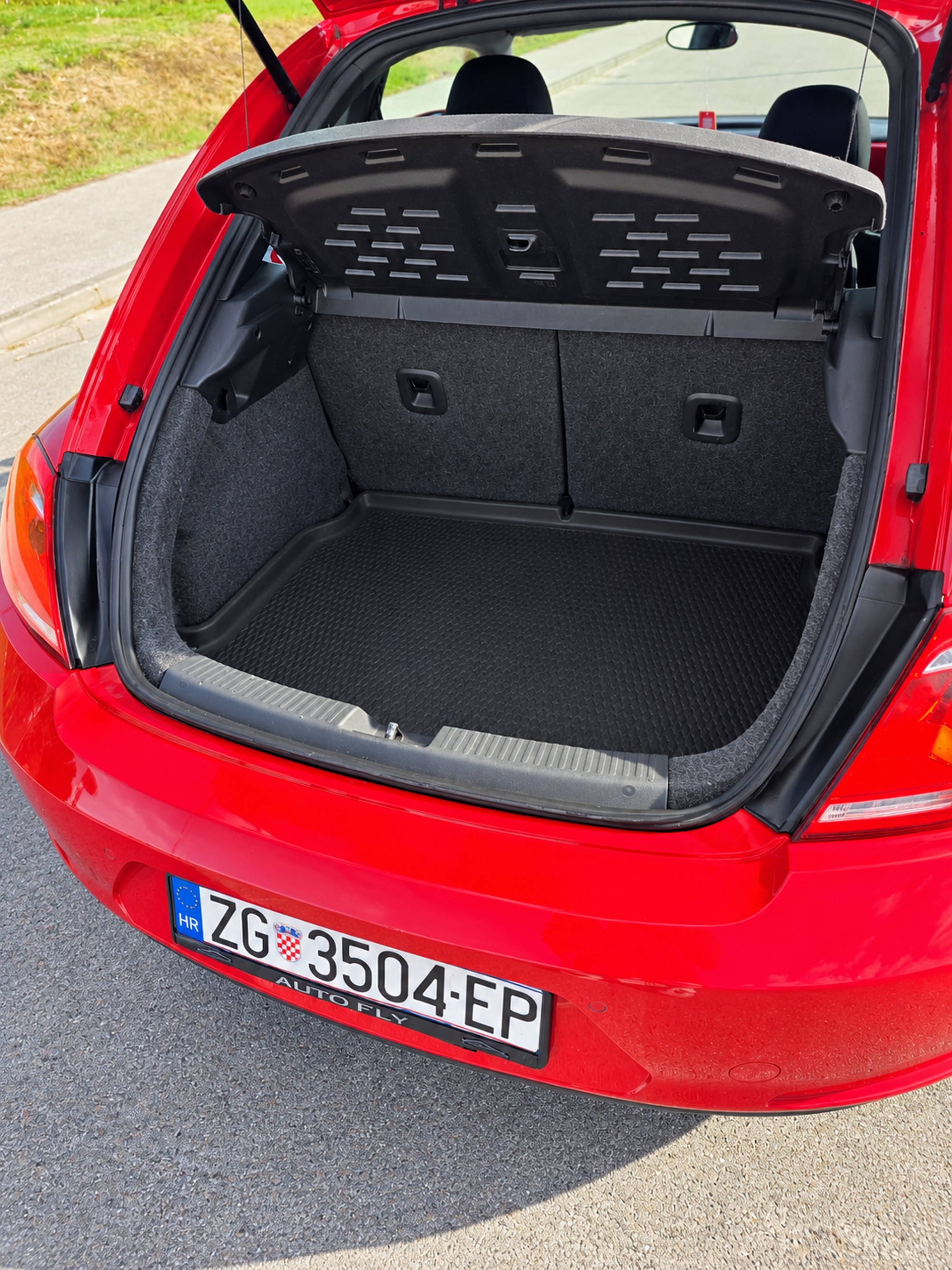 VW Beetle 1,2 TSI, fotografija 9