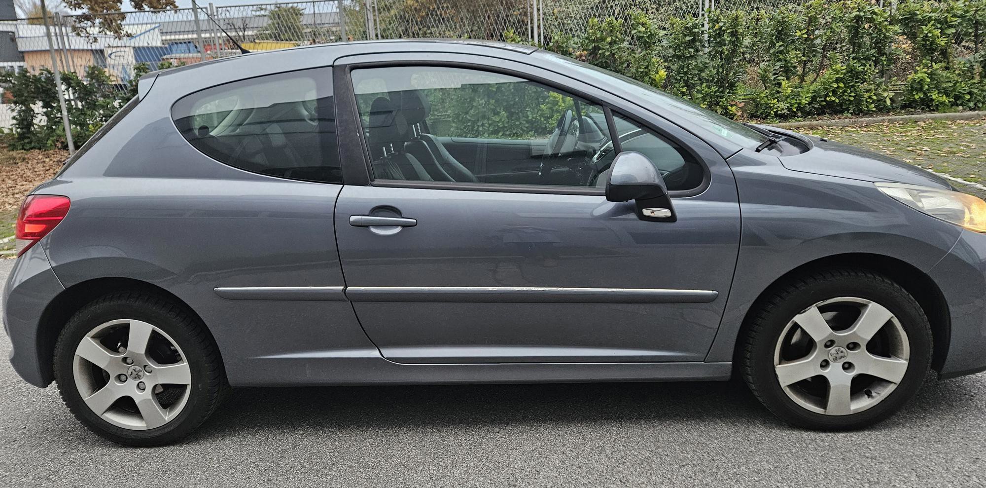 PEUGEOT 207 1.6 HDI klima reg.6/2027, fotografija 4