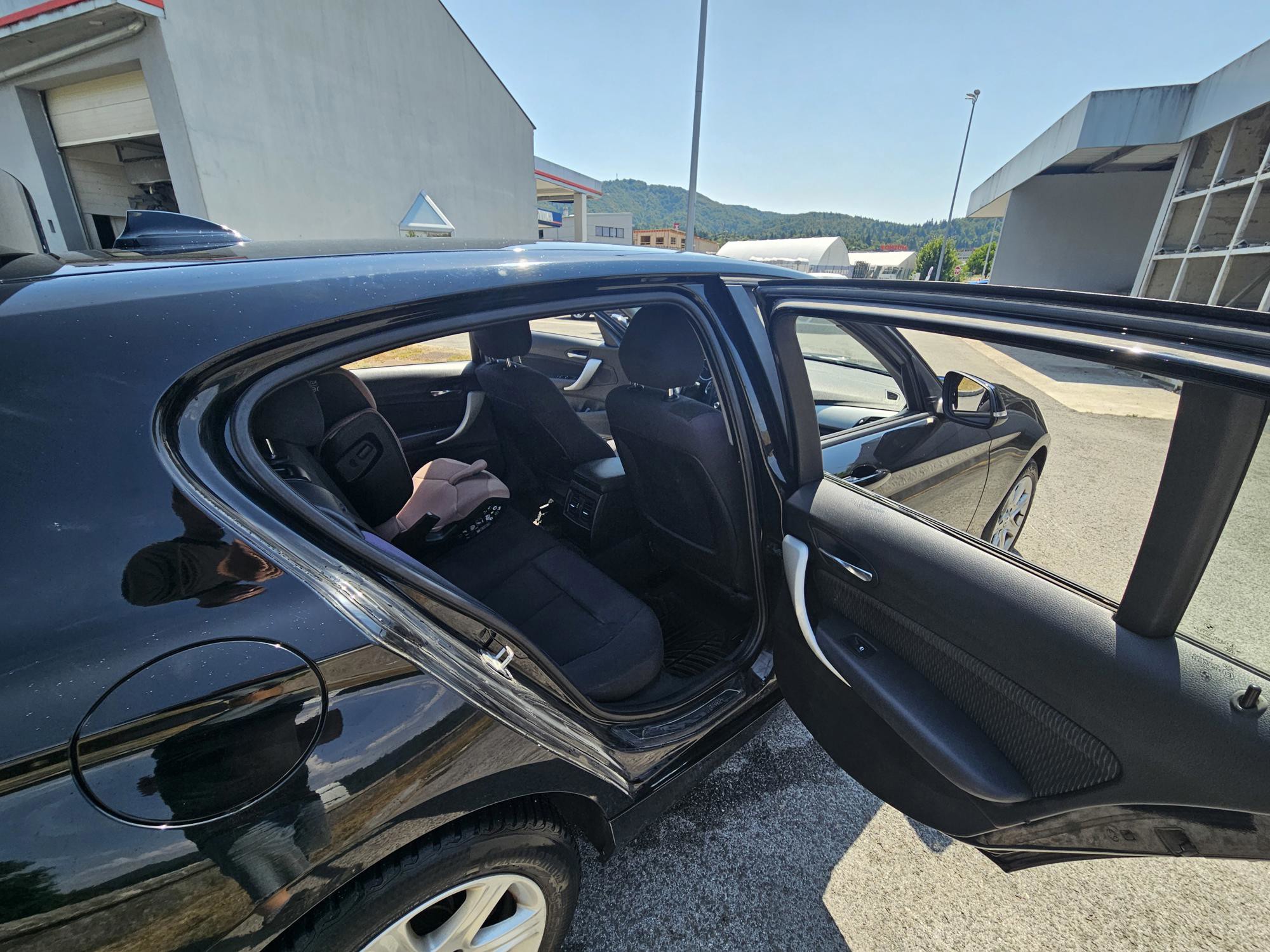 Prodaje se BMW 116 d, pogled izvana - slika 3