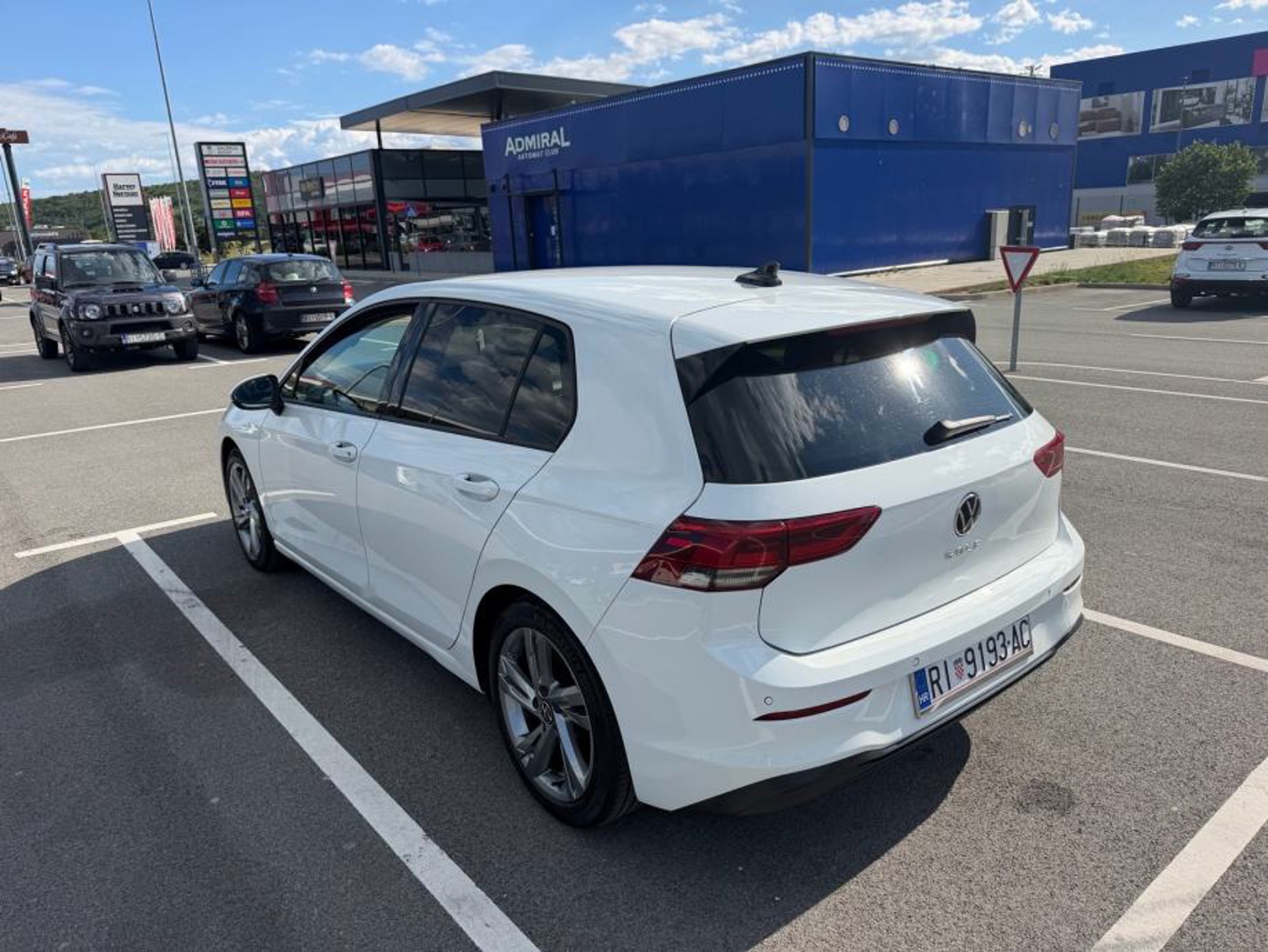VW Golf 8 1,5 TSI NAVI, FULL IQ LED,VIRTUAL,AMBIENT, fotografija 4