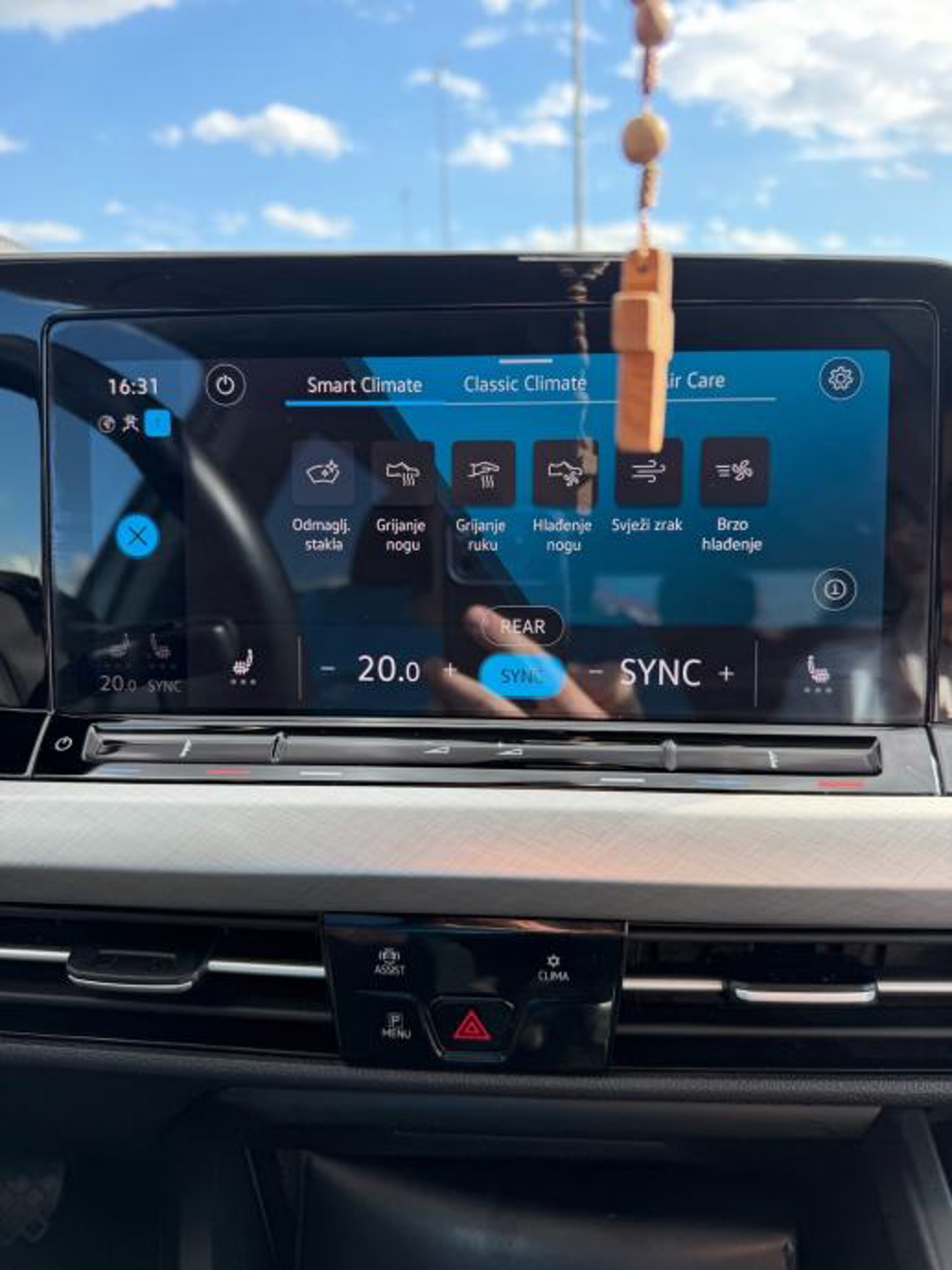 VW Golf 8 1,5 TSI NAVI, FULL IQ LED,VIRTUAL,AMBIENT, fotografija 14