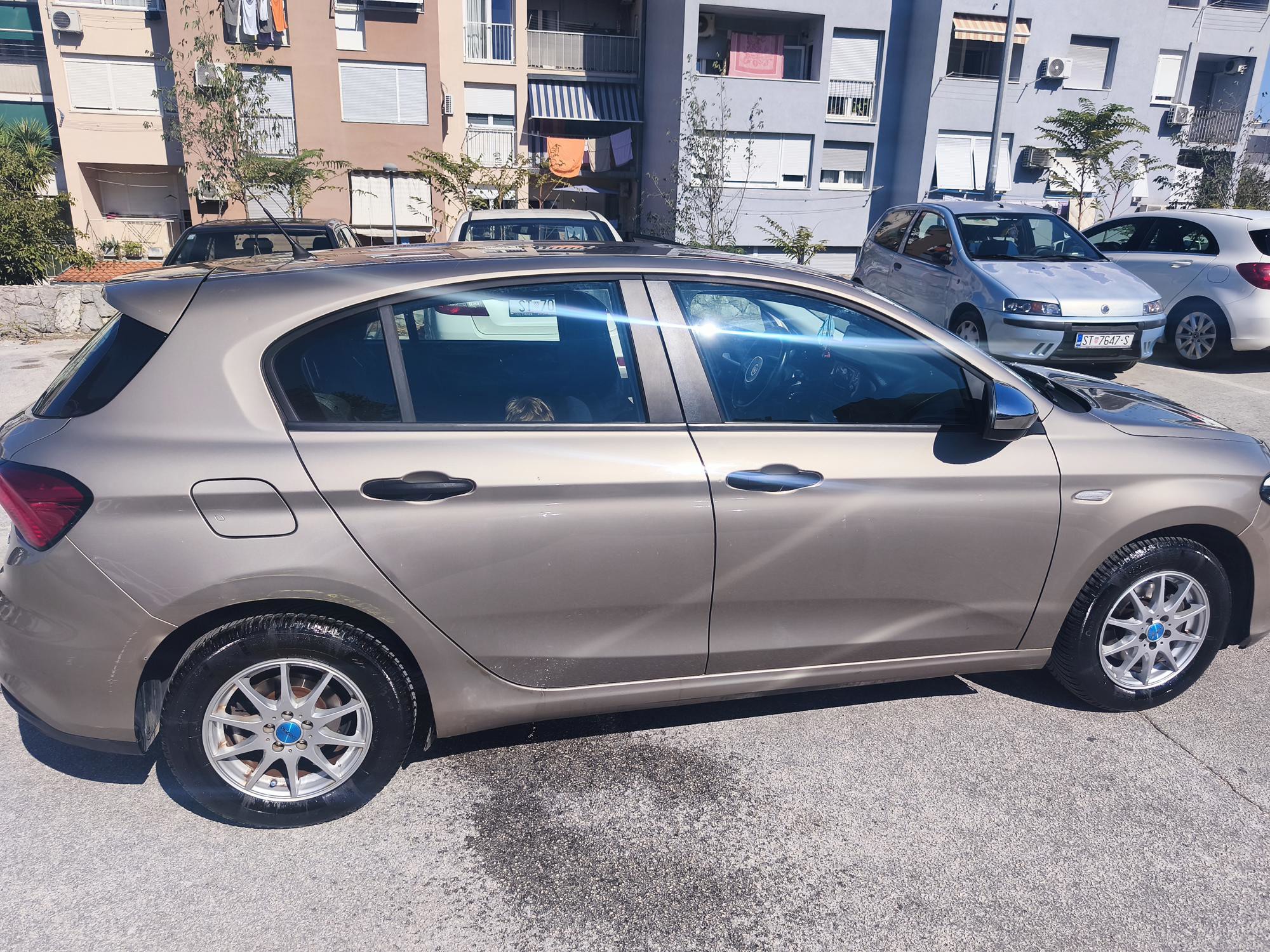 Fiat Tipo 1.4 95 KS | 2017. | 82.000 km | Kamera | 7.500 €, fotografija 3