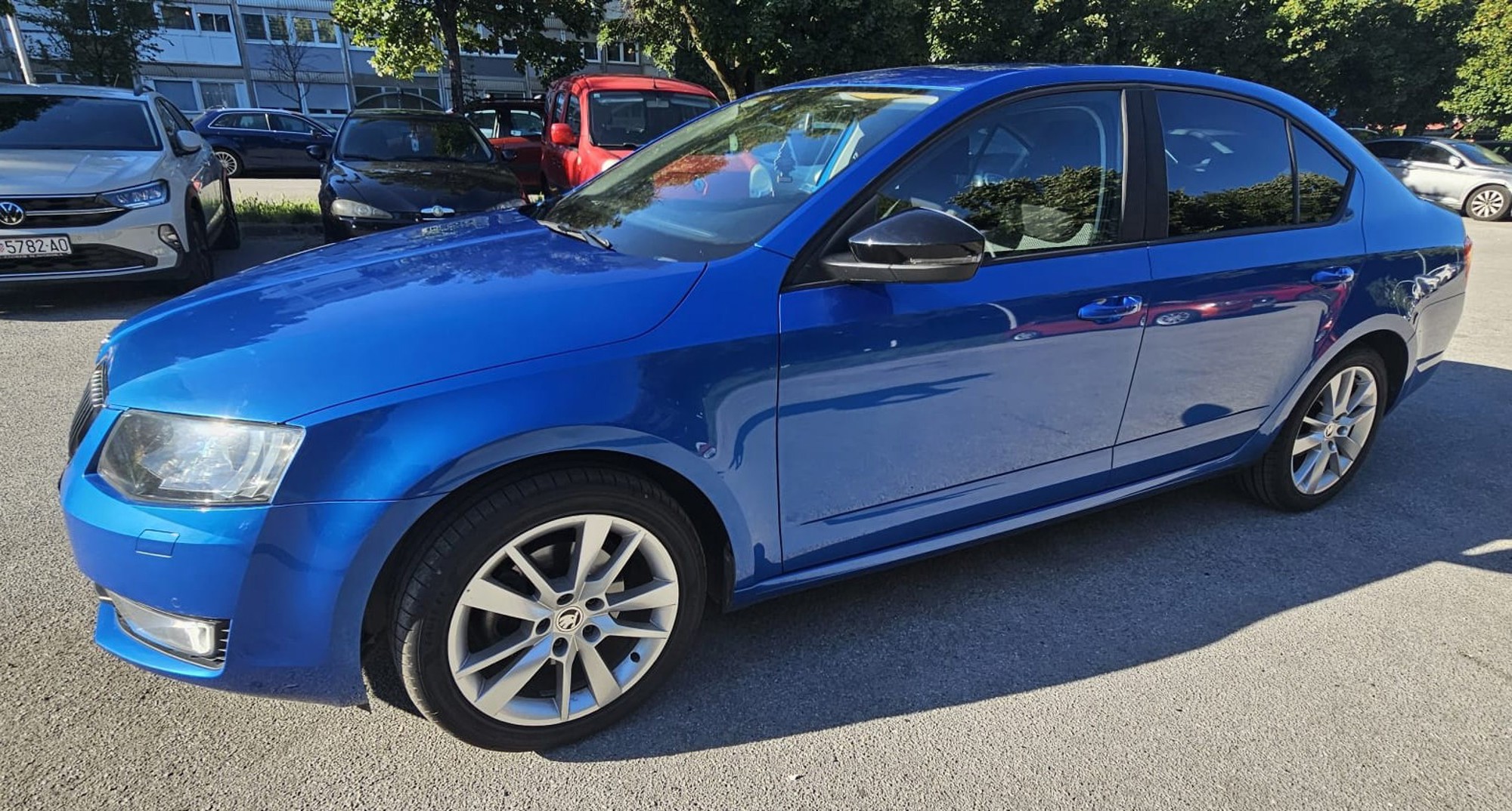 Škoda Octavia Elegance 2,0 TDI 110kW Bi-xenon 172.900 km servisiran bez ulaganja, fotografija 3