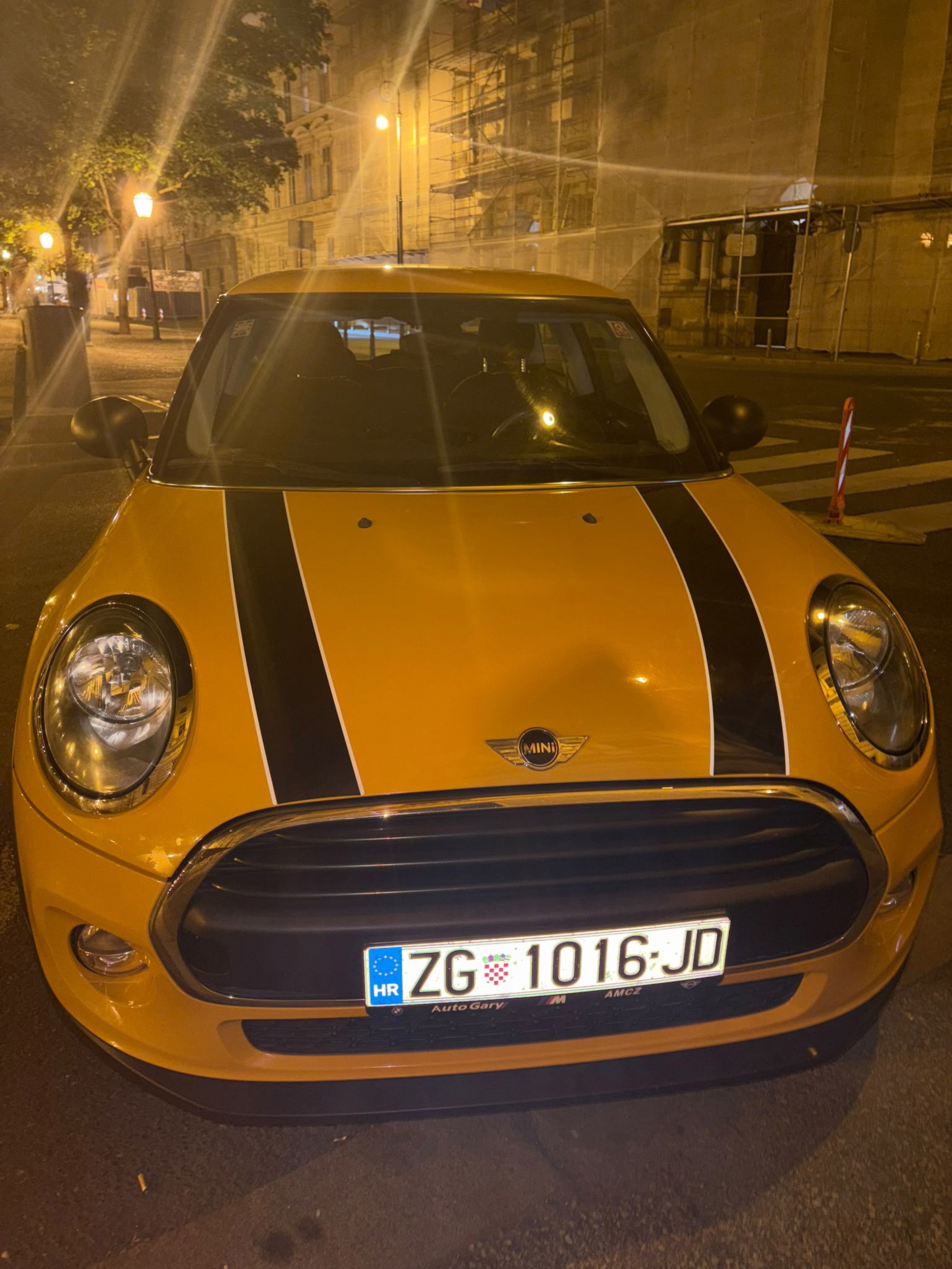 MINI One 2015. god, redovno servisan, klima, fotografija 7