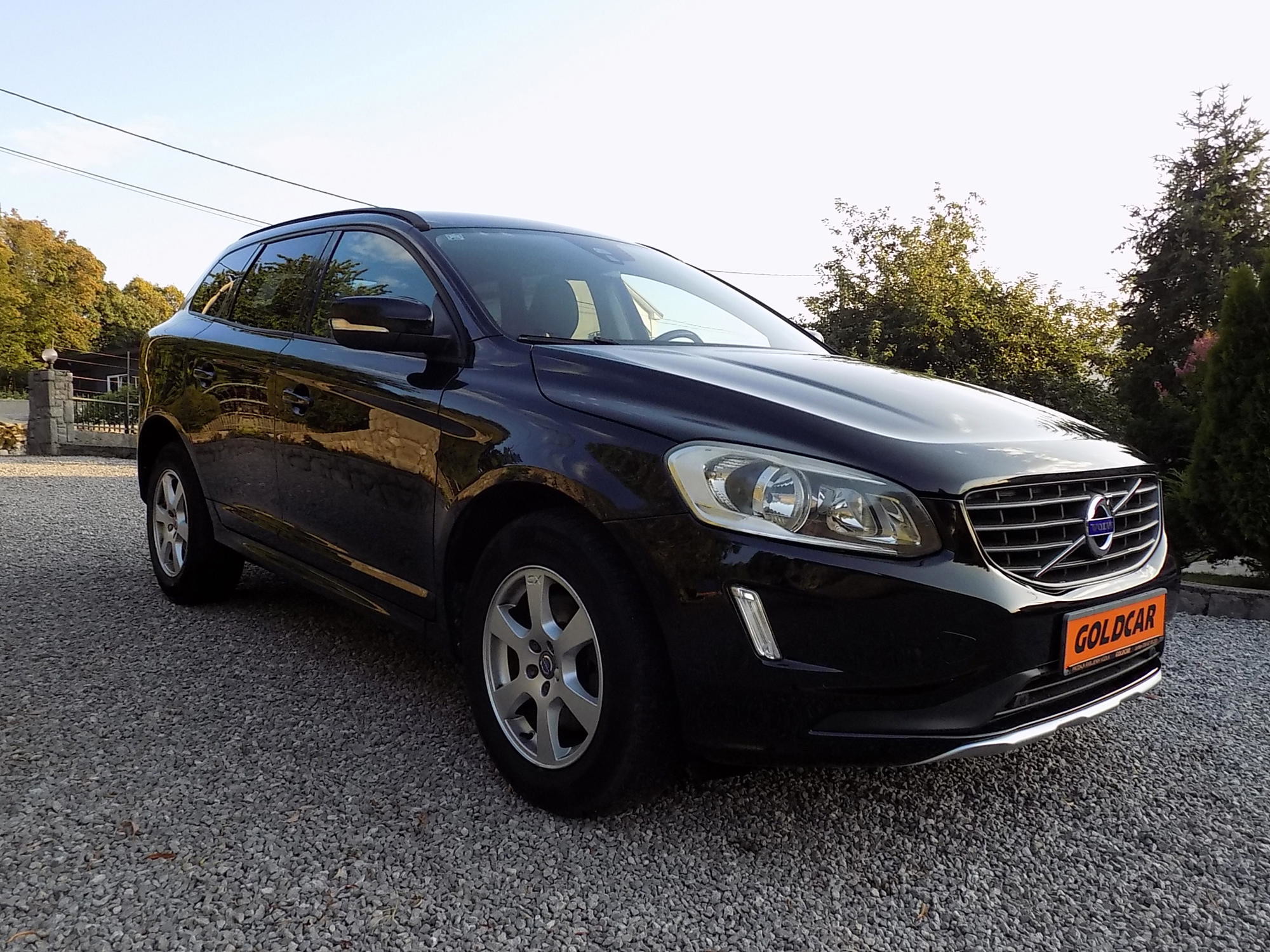 Volvo XC 60 D4 automatik ----------- REGISTRIRAN 04/2027👈, fotografija 2