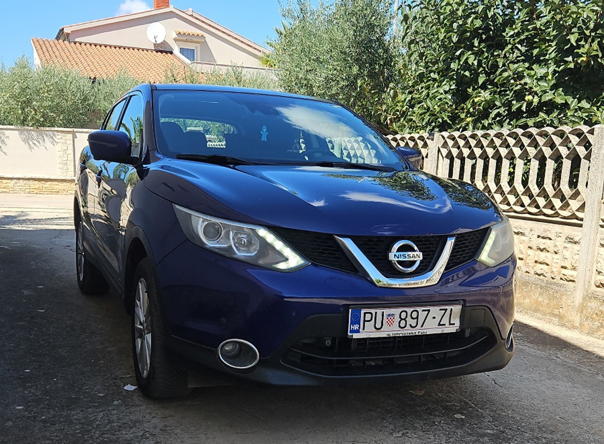 NISSAN QASHQAI 1.5 dCi • 208.609 KM • 360° KAMERA • REGISTRIRAN DO 08/2027. • PDV, fotografija 3