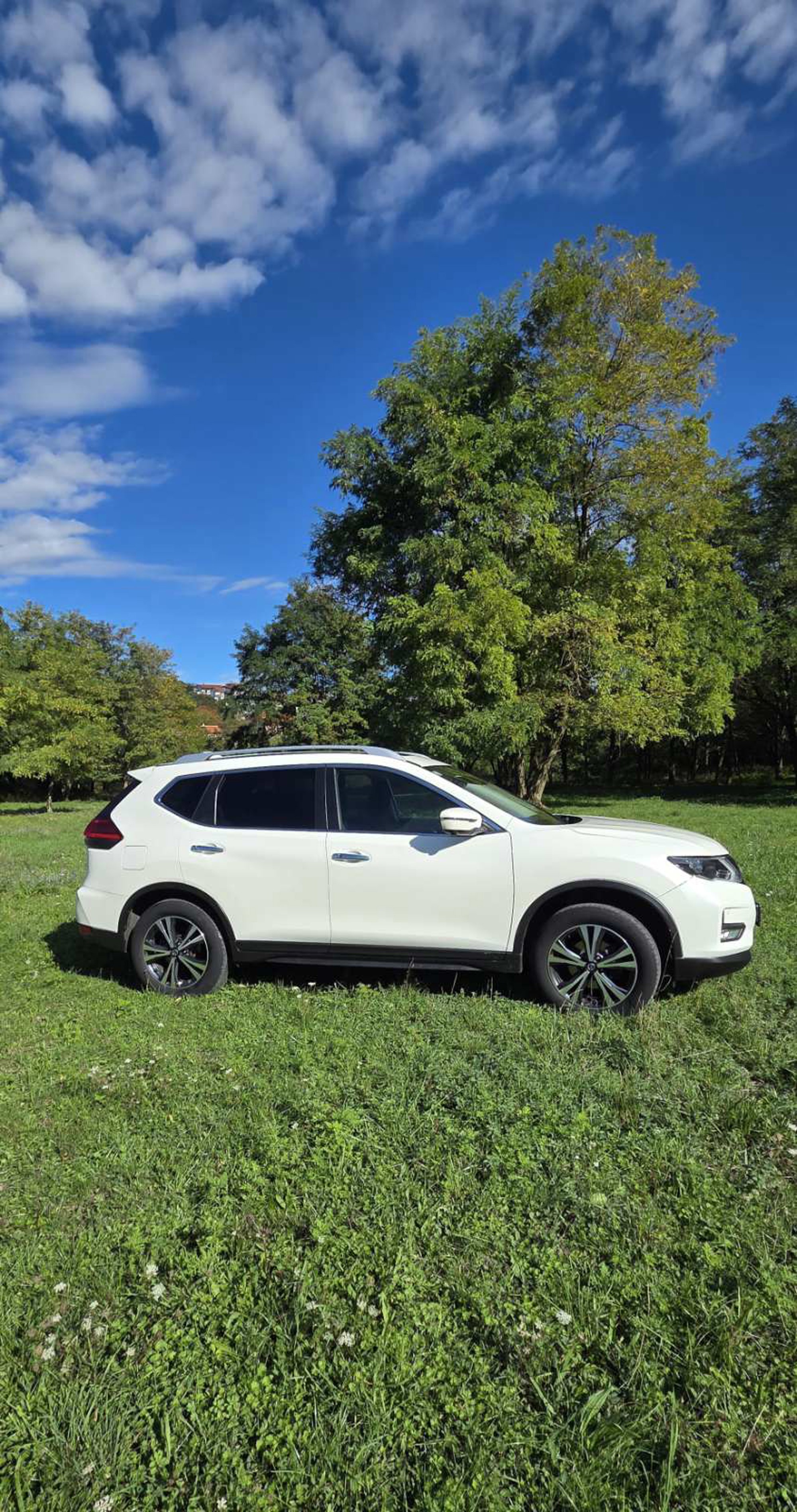 NISSAN X-TRAIL 1.3 DIG-T N-CONNECTA DCT AUTOMATIK – PANORAMA – PRVI VLASNIK, fotografija 3
