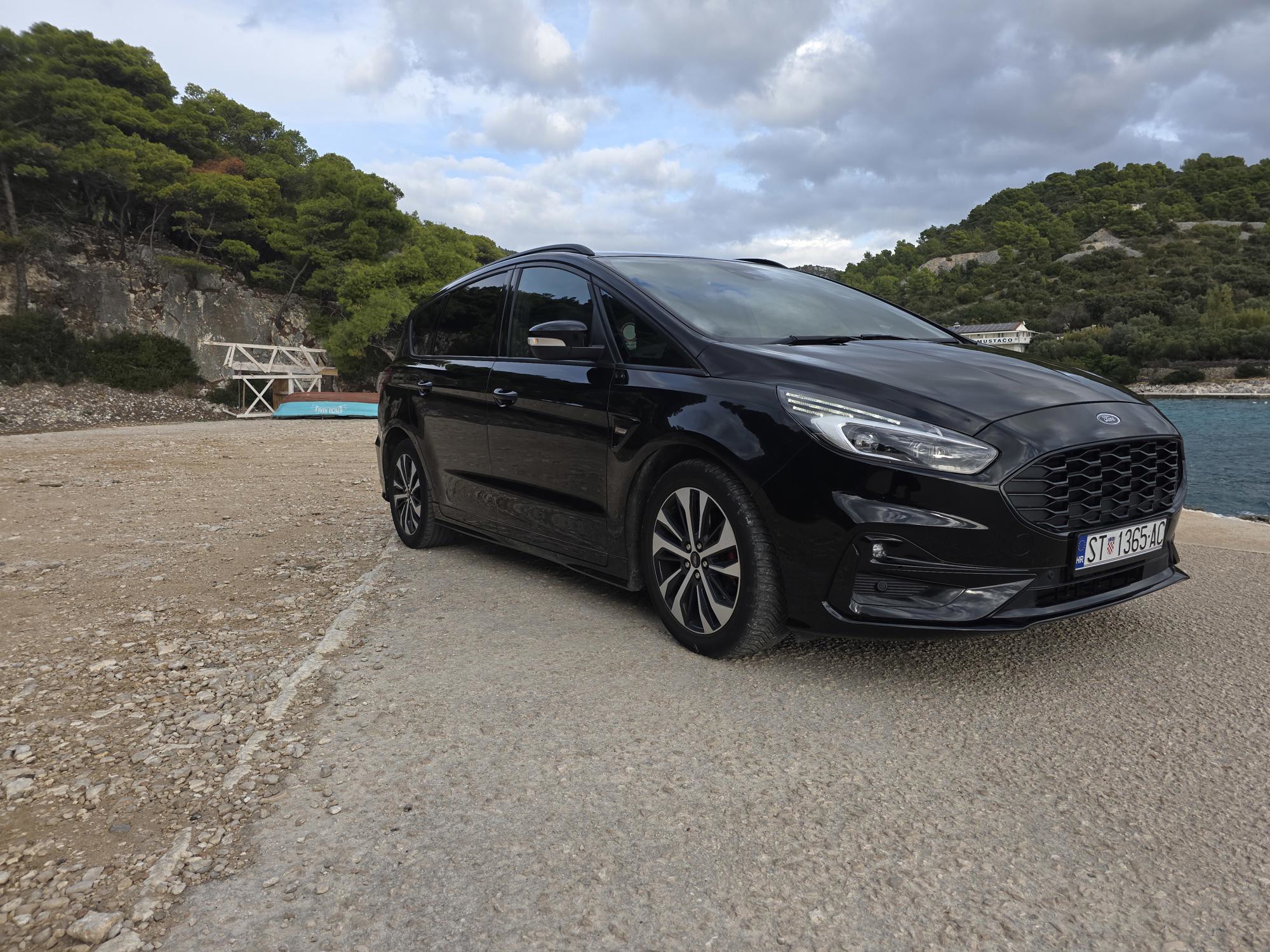 Ford S max ST LINE, fotografija 2
