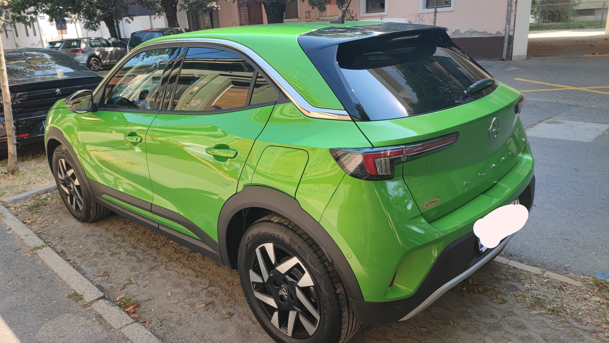 Prodajem rabljeno vozilo: Opel Mokka-e, pogled izvana - slika 2