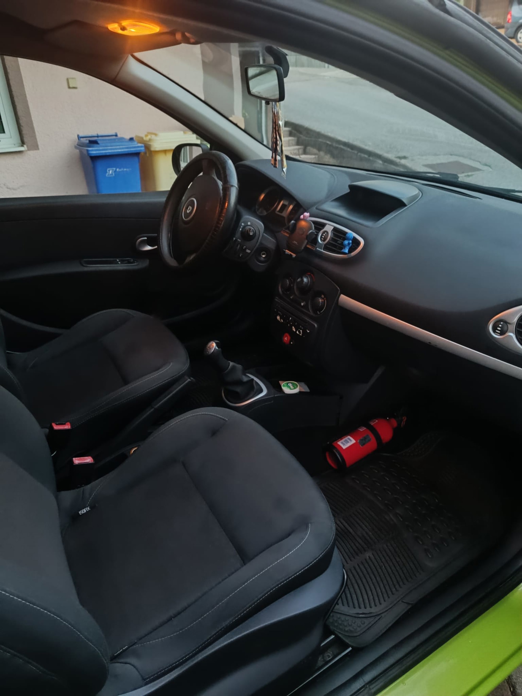 Renault clio 3 1.5 dci, fotografija 2