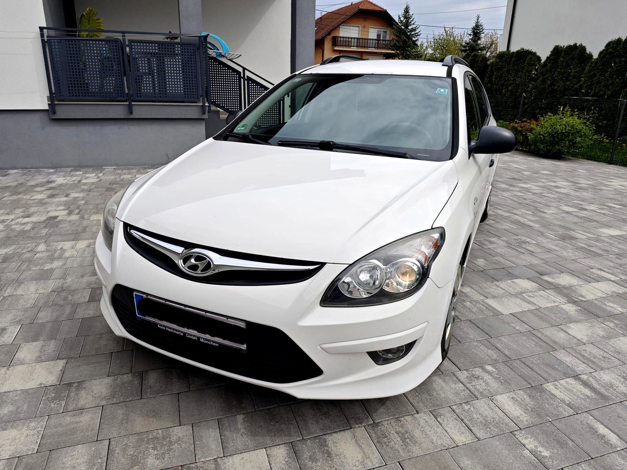 Hyundai i30 CW 1,6 CRDi, fotografija 4