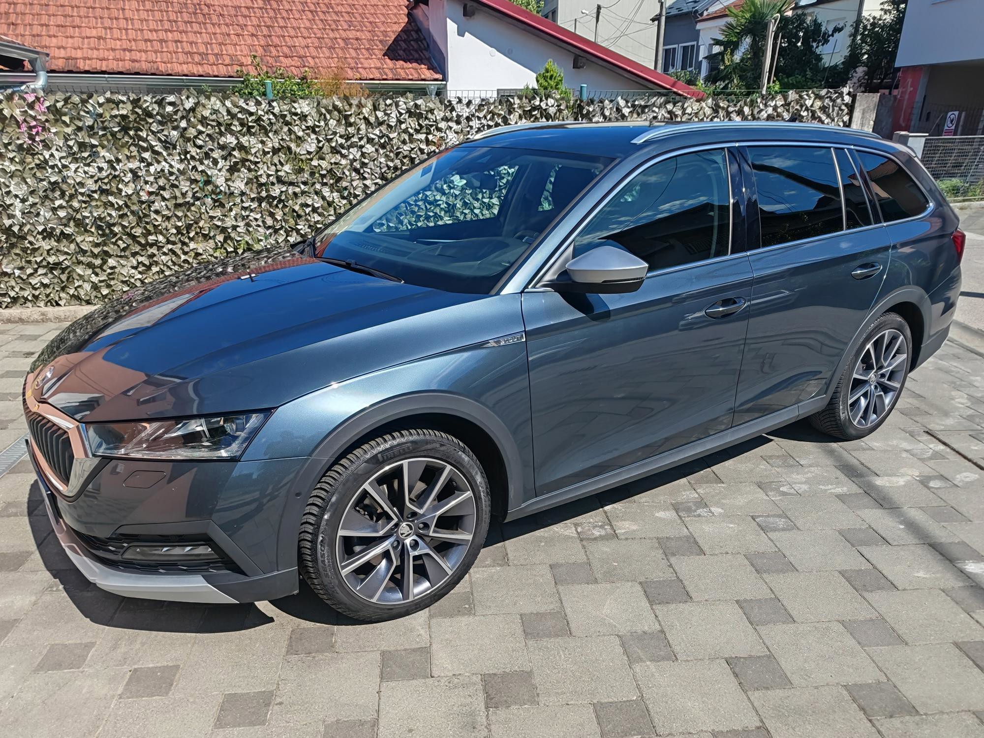 Škoda Octavia Scout, fotografija 3