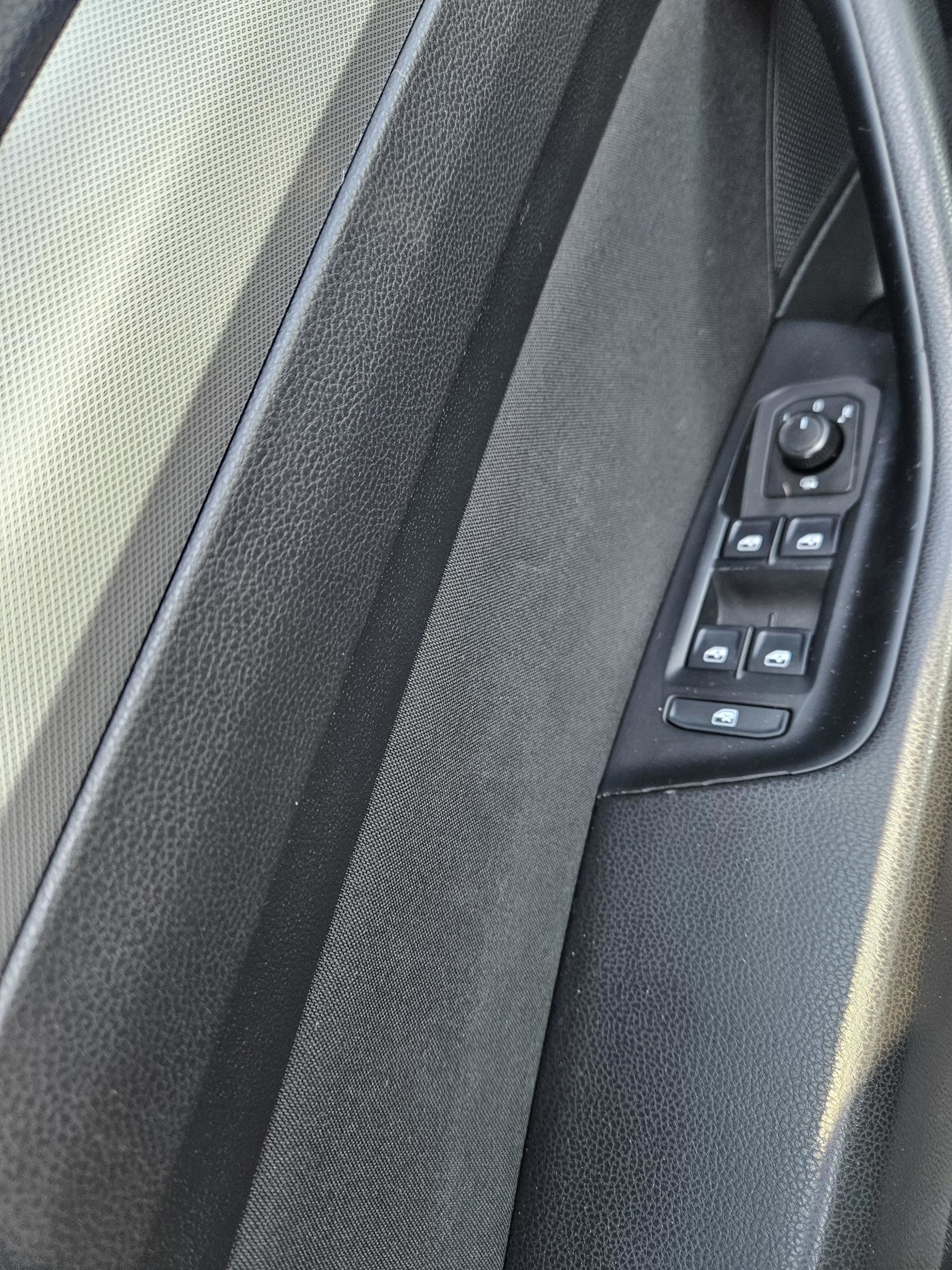 Volkswagen Passat Variant 2017,2.0 tdi,bmt,dsg,144000km,2 vlasnik,odličan, fotografija 12