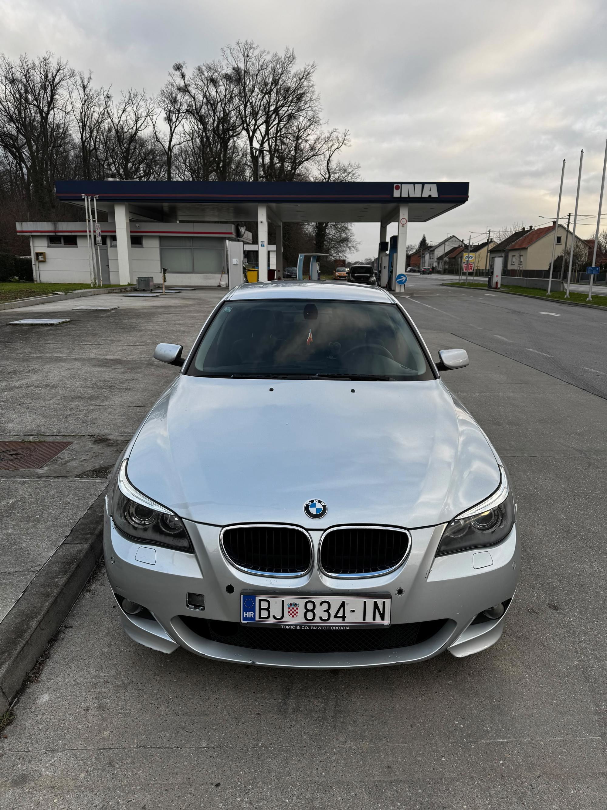 BMW E60 530d 160kW – 2004. godište – ručni mjenjač, fotografija 2