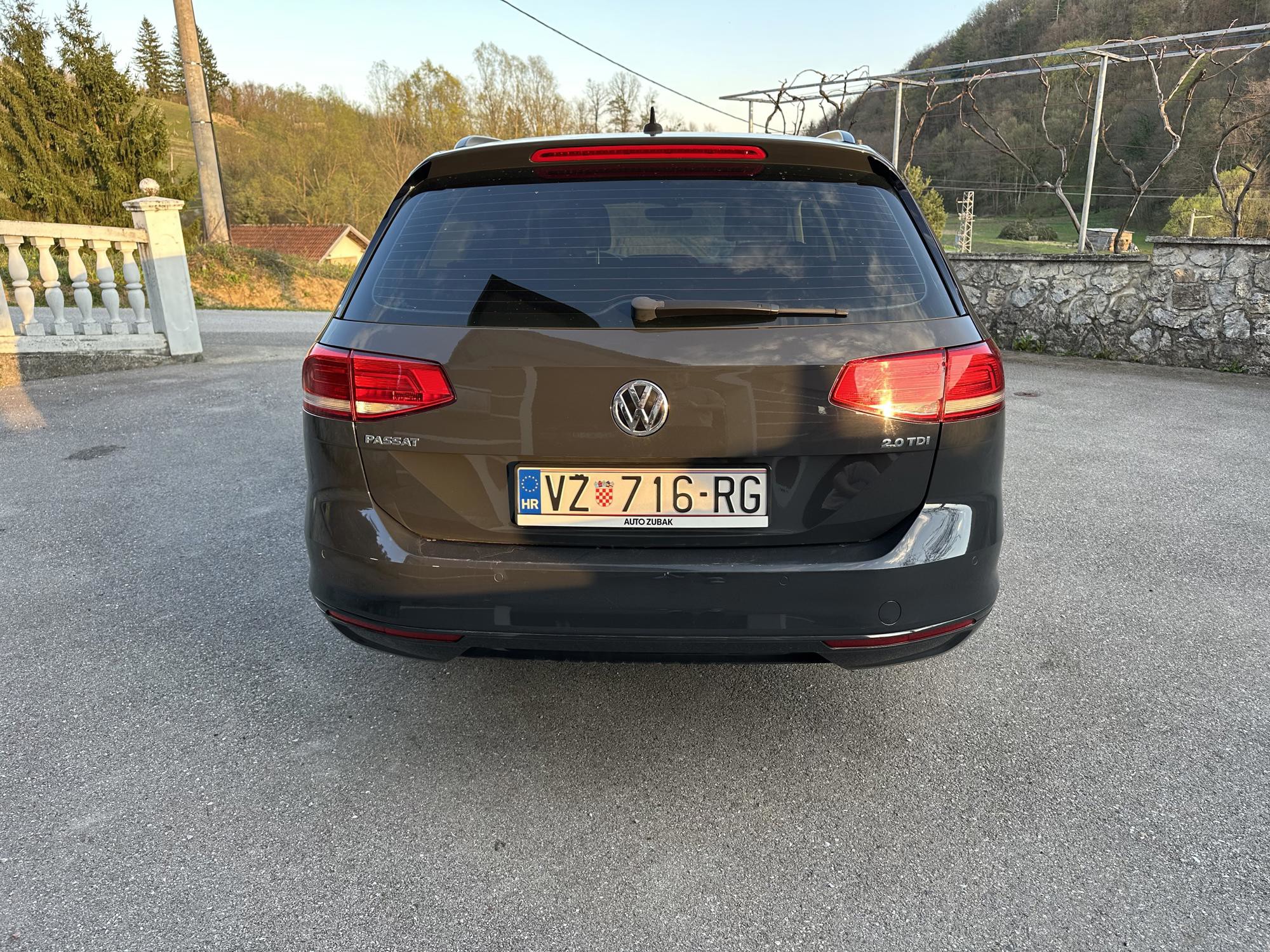 VW Passat Variant 2.0tdi dsg, pogled izvana - slika 4