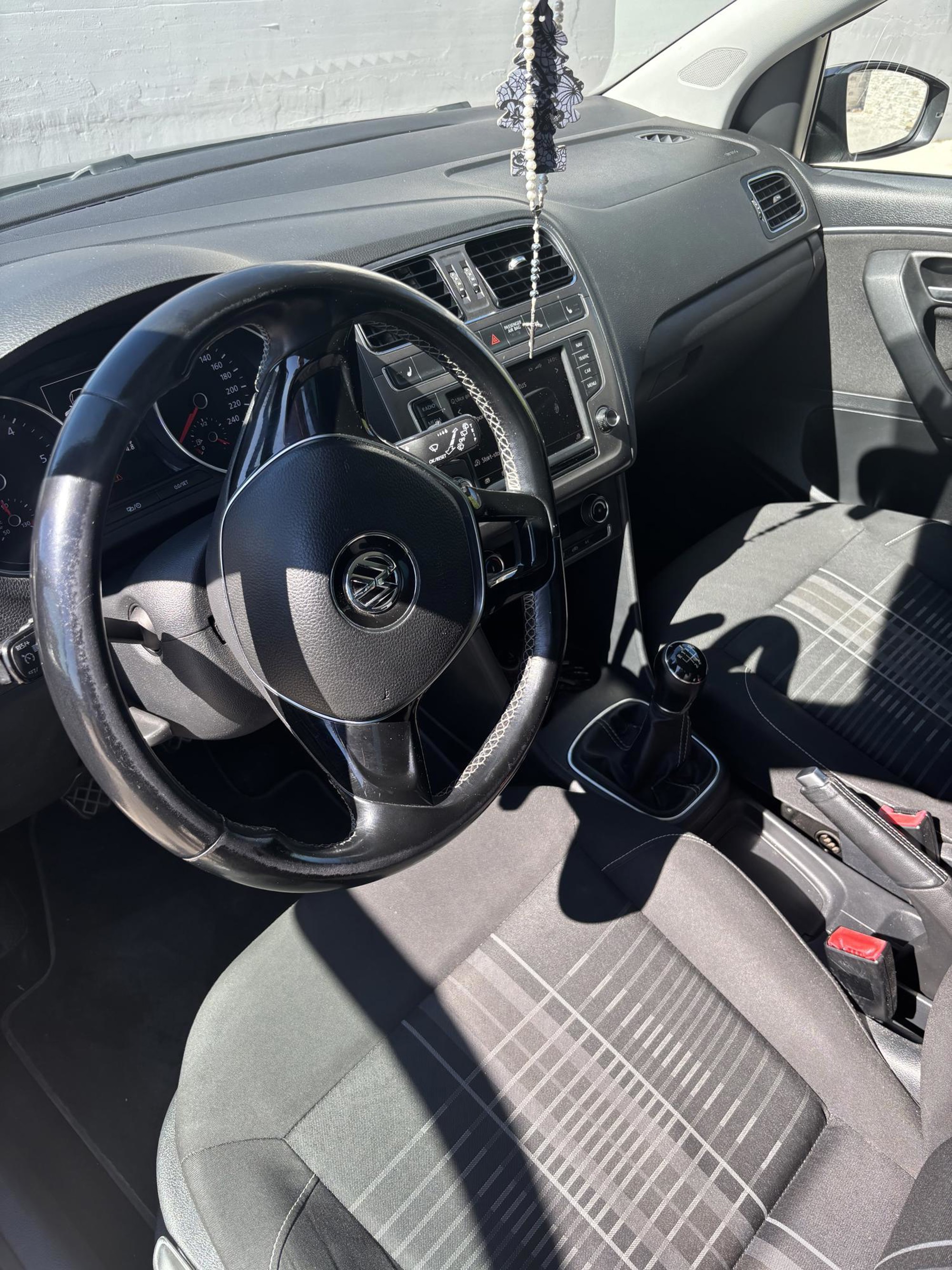 VW Polo 1,4 TDI 66kw/90ks 2015, fotografija 8