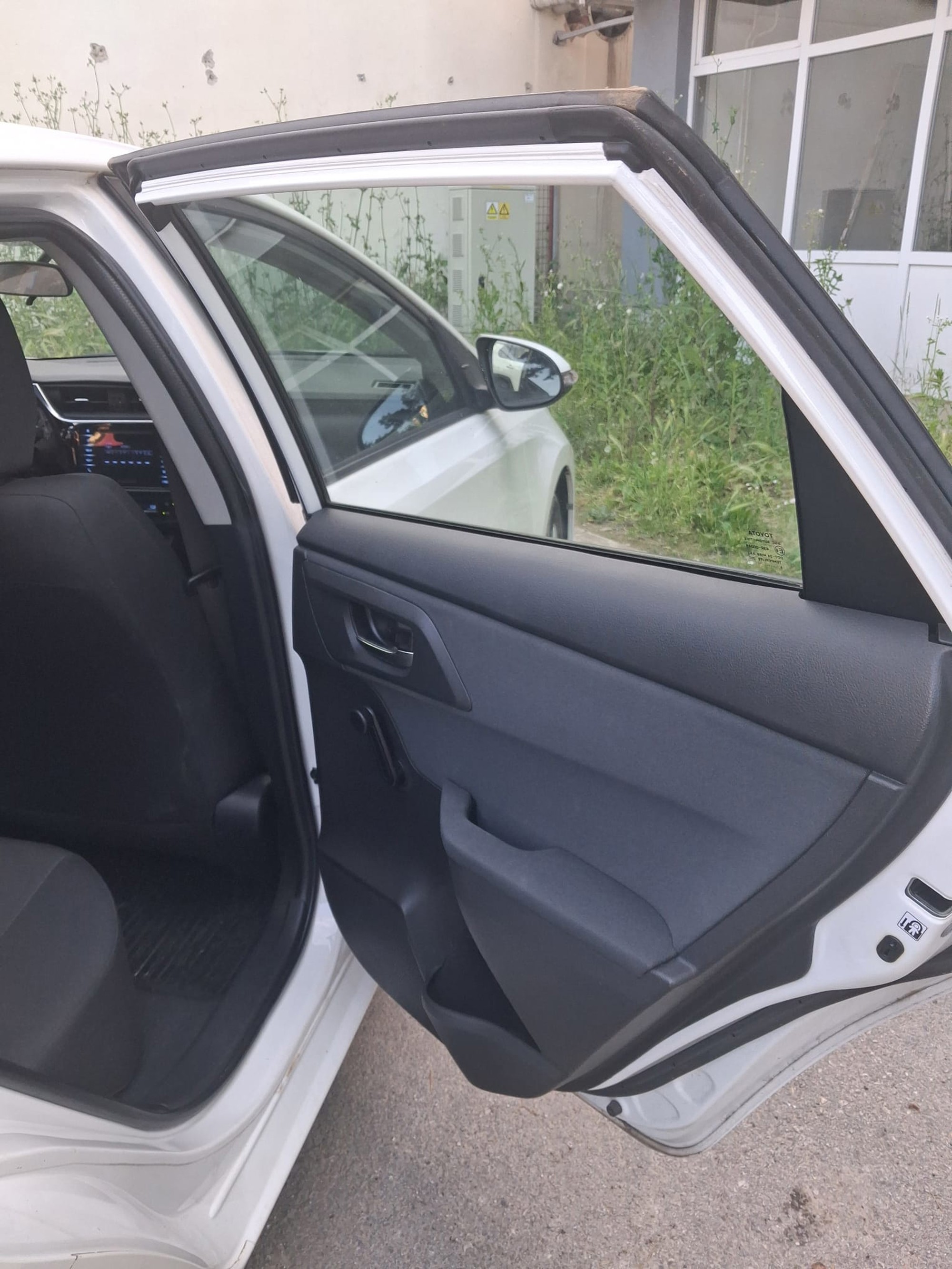 Toyota Auris 1,3, Benzin, 2015.g, fotografija 4