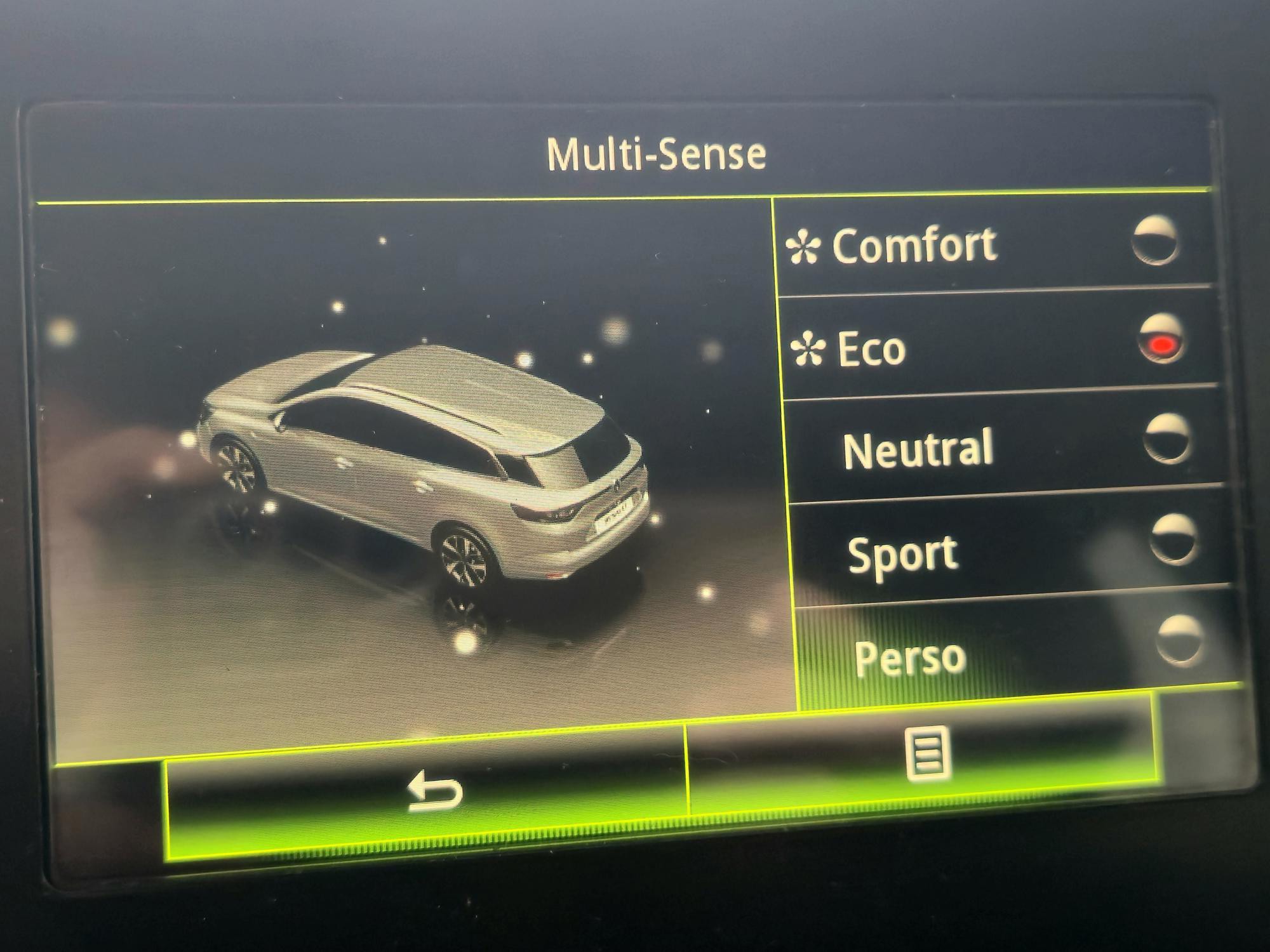 Renault megane grandtour 1.5 dci 2017 g, fotografija 17