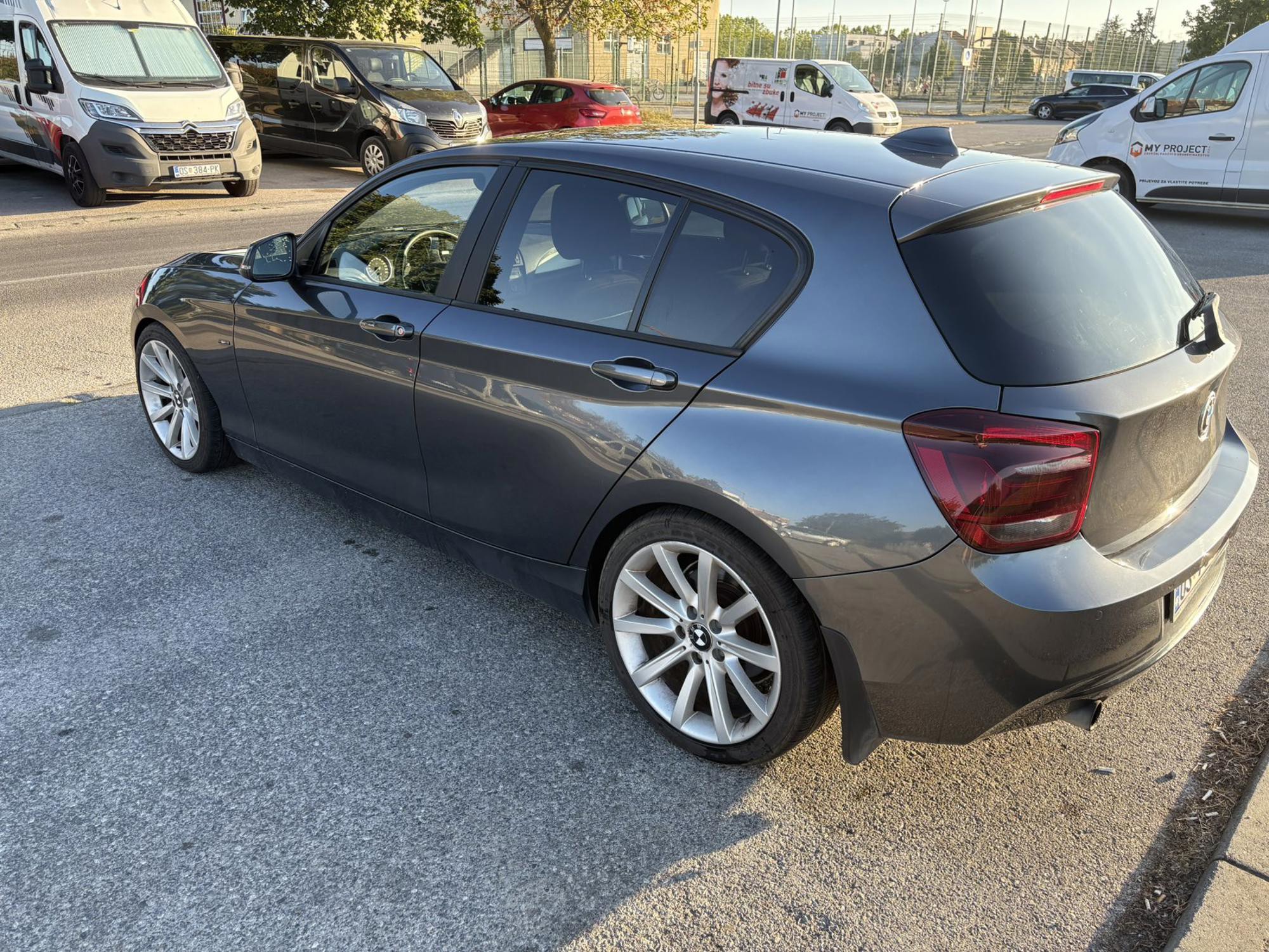 BMW 116i F20 1.6 – Sport paket – CarPlay – Kamera – 18", fotografija 2