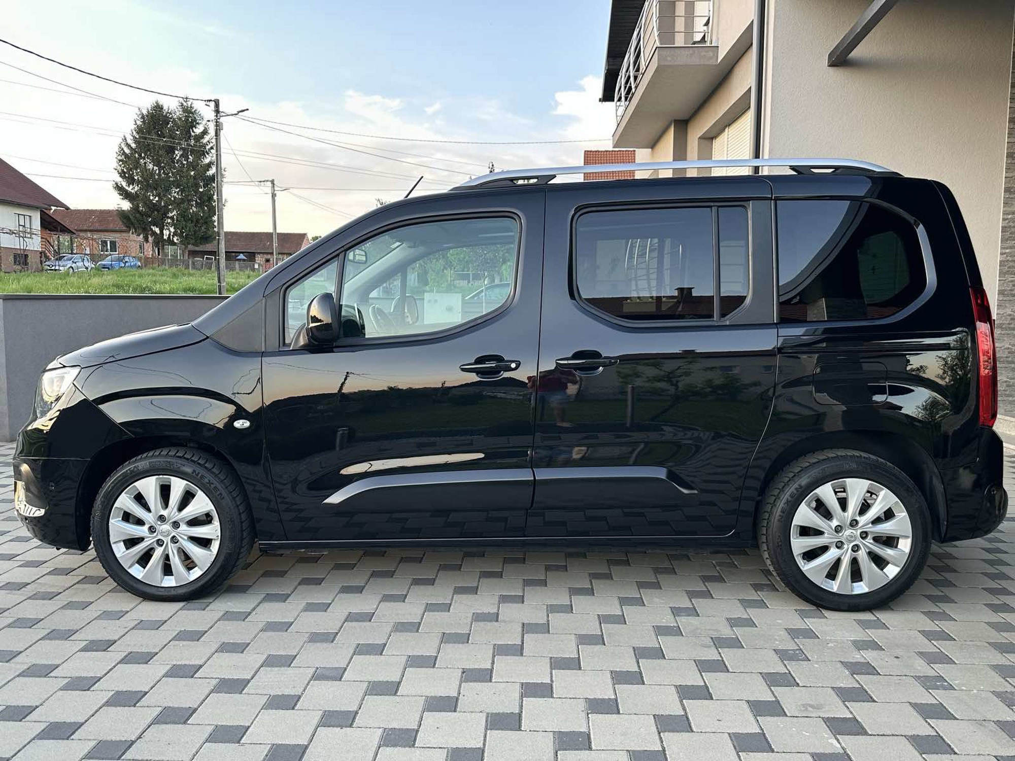 Opel Combo Life, fotografija 3