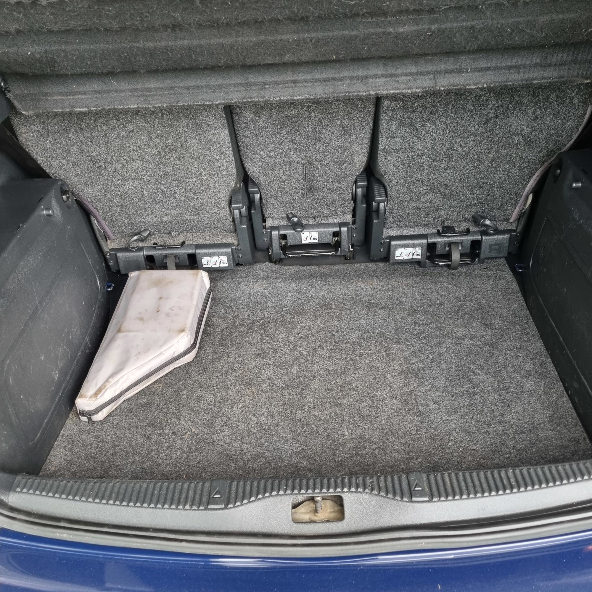 Škoda Roomster 1,2TDI,registrirana godinu dana,vlasnik vozila, fotografija 5