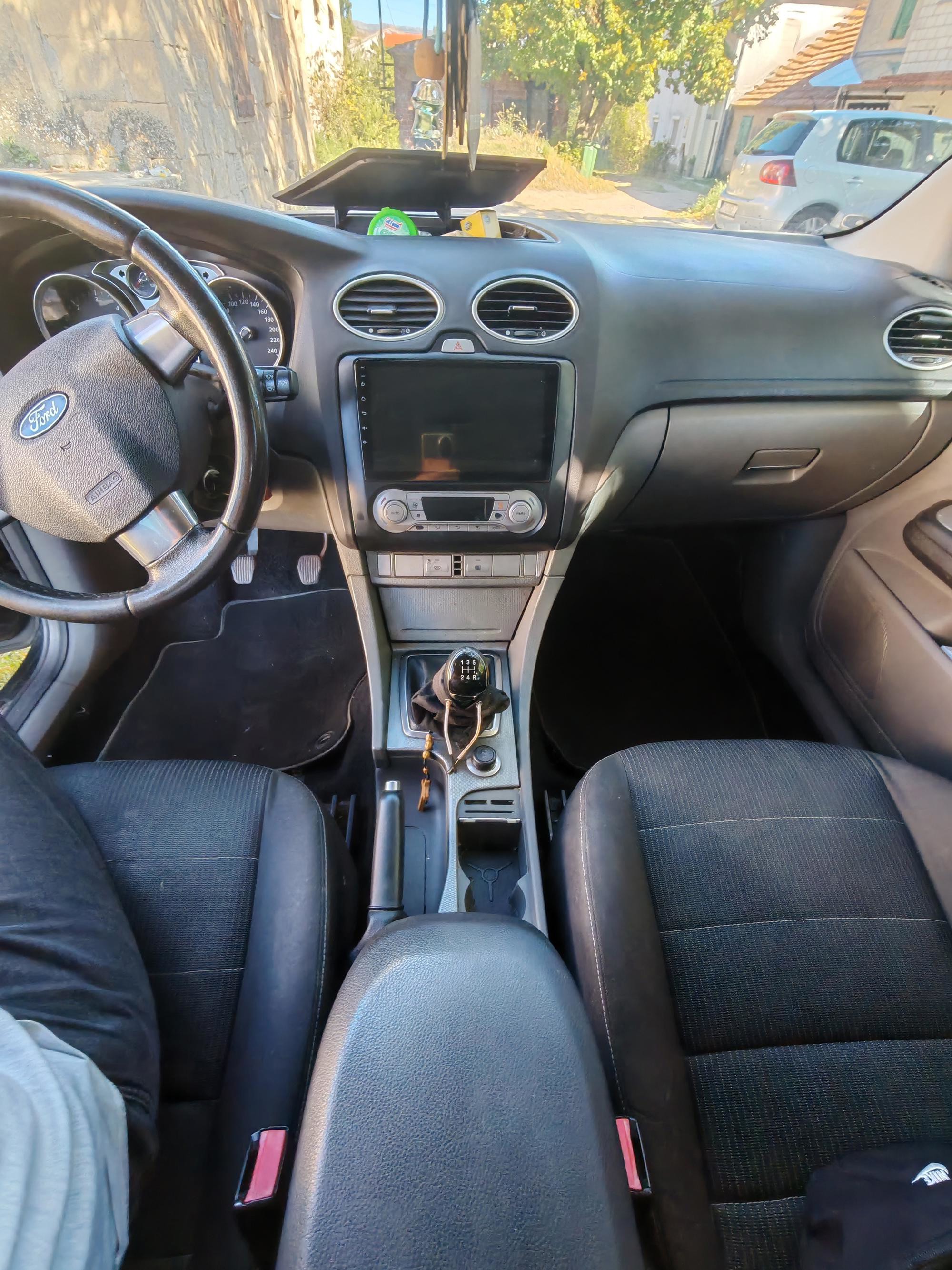 Ford Focus, fotografija 4