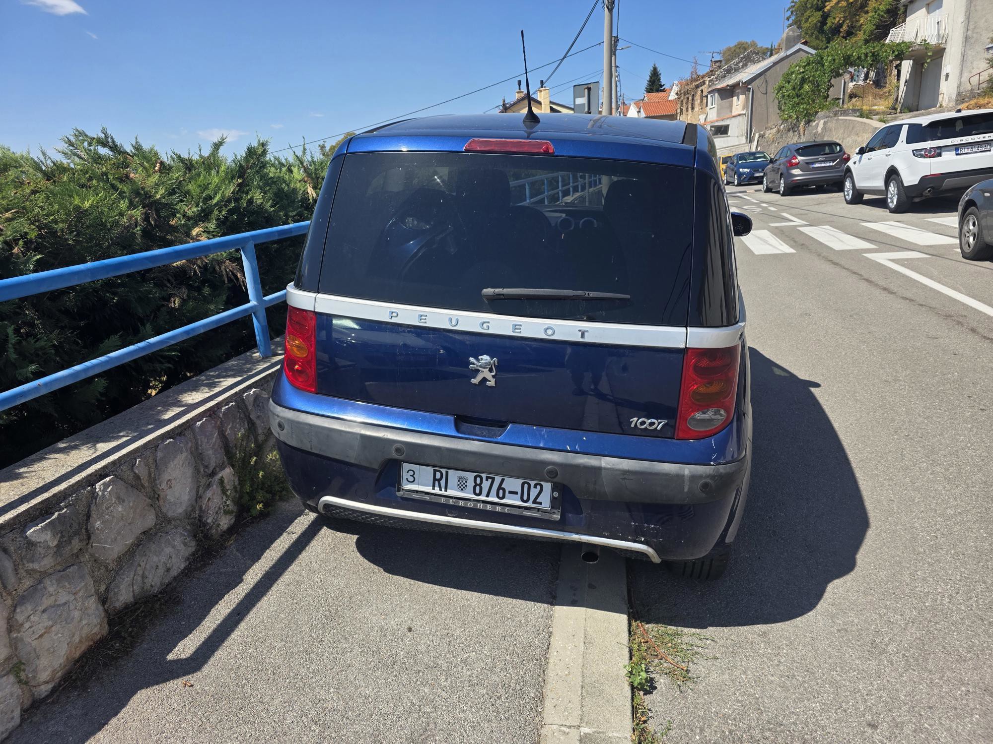 Peugeot 1007 1.6 HDI, 80kw, 260tkm, KARAMBOL - PALI I VOZI, pogled izvana - slika 3