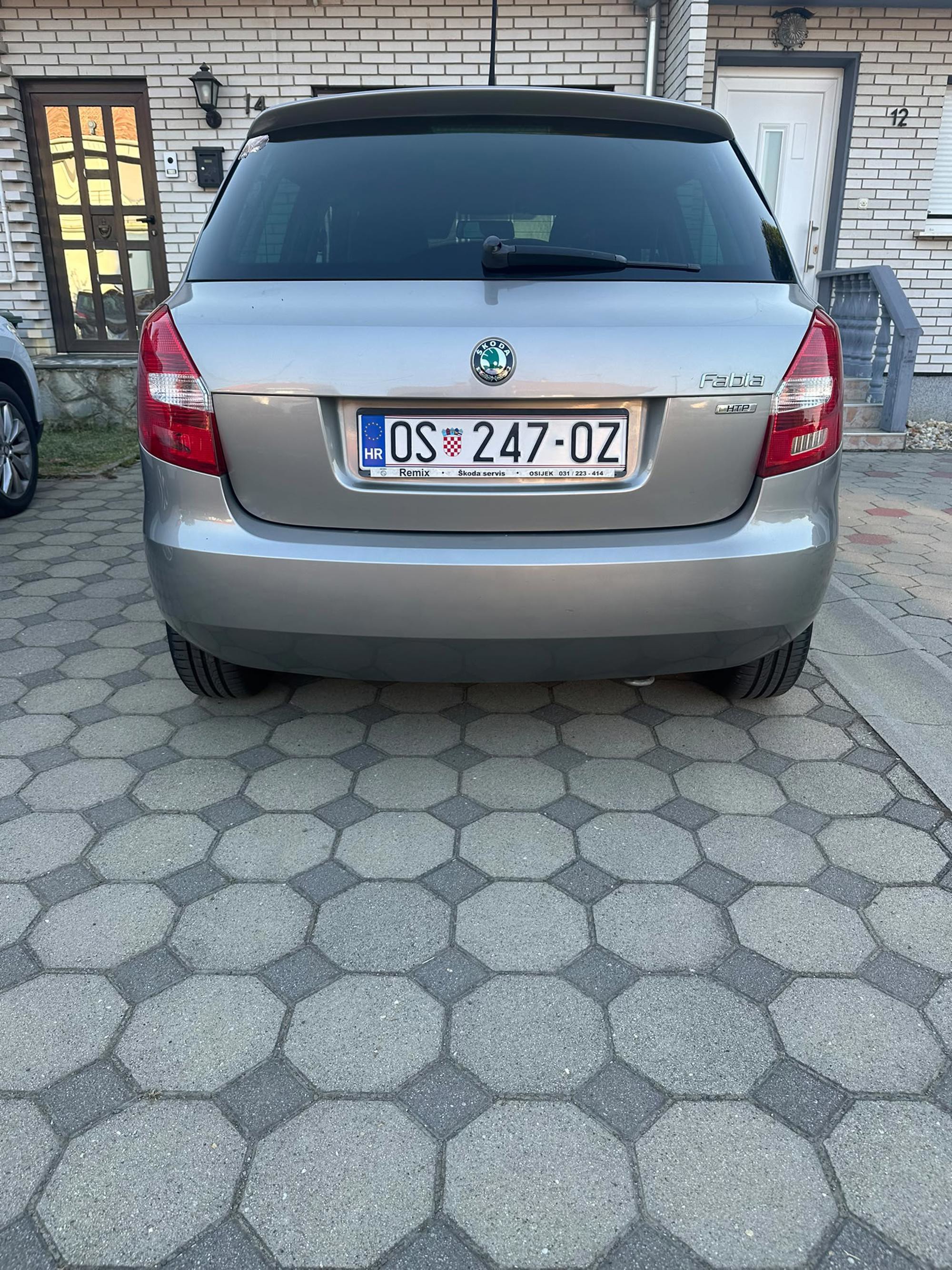 ŠKODA FABIA - 69.000 KM - 1.2 MPI, pogled izvana - slika 4