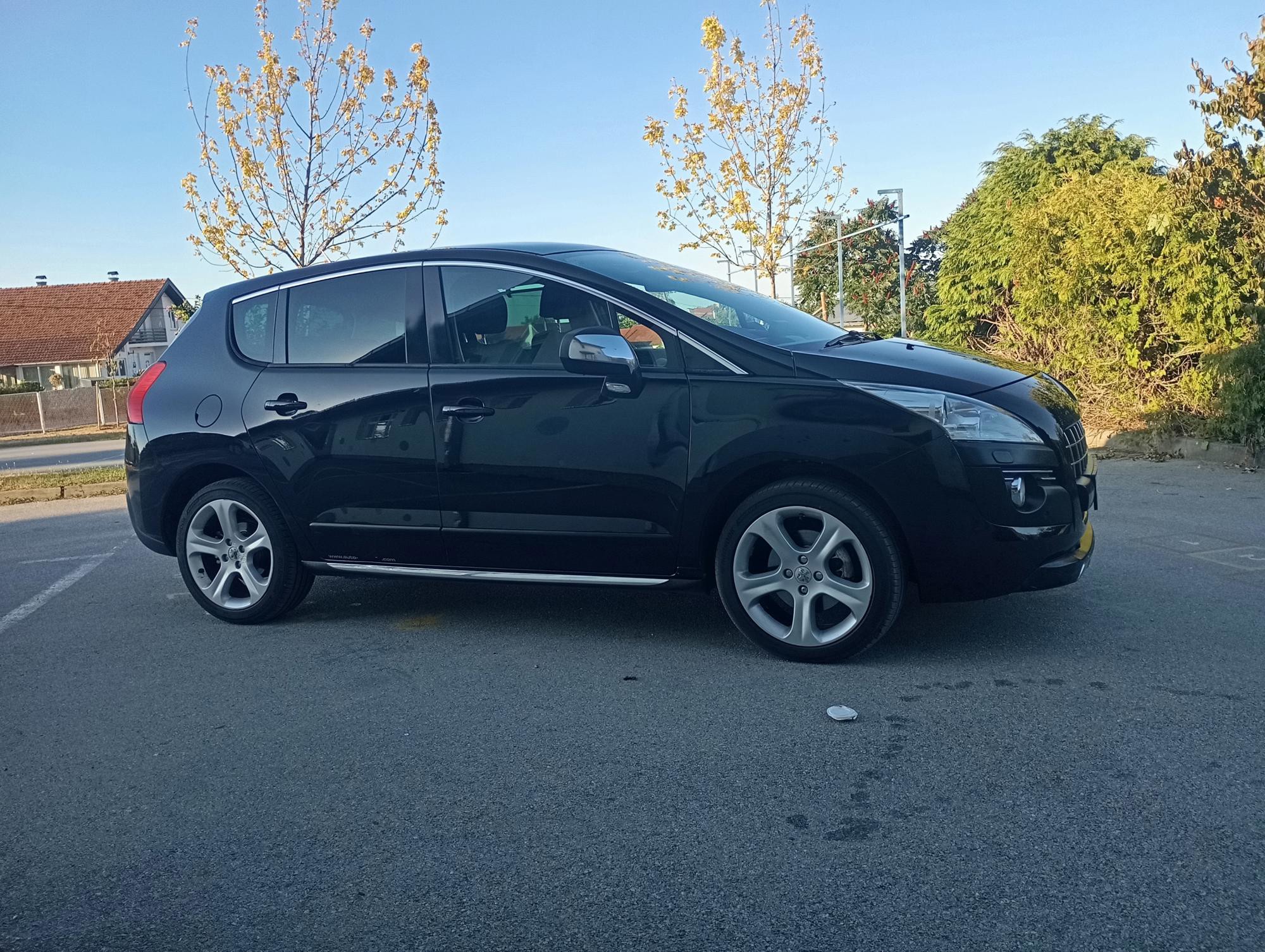 Prodajem Peugeot 2.0 hdi 2010g, reg 7/27, 238000km napravljen veliki mali servis, servisna knjižica, fotografija 3