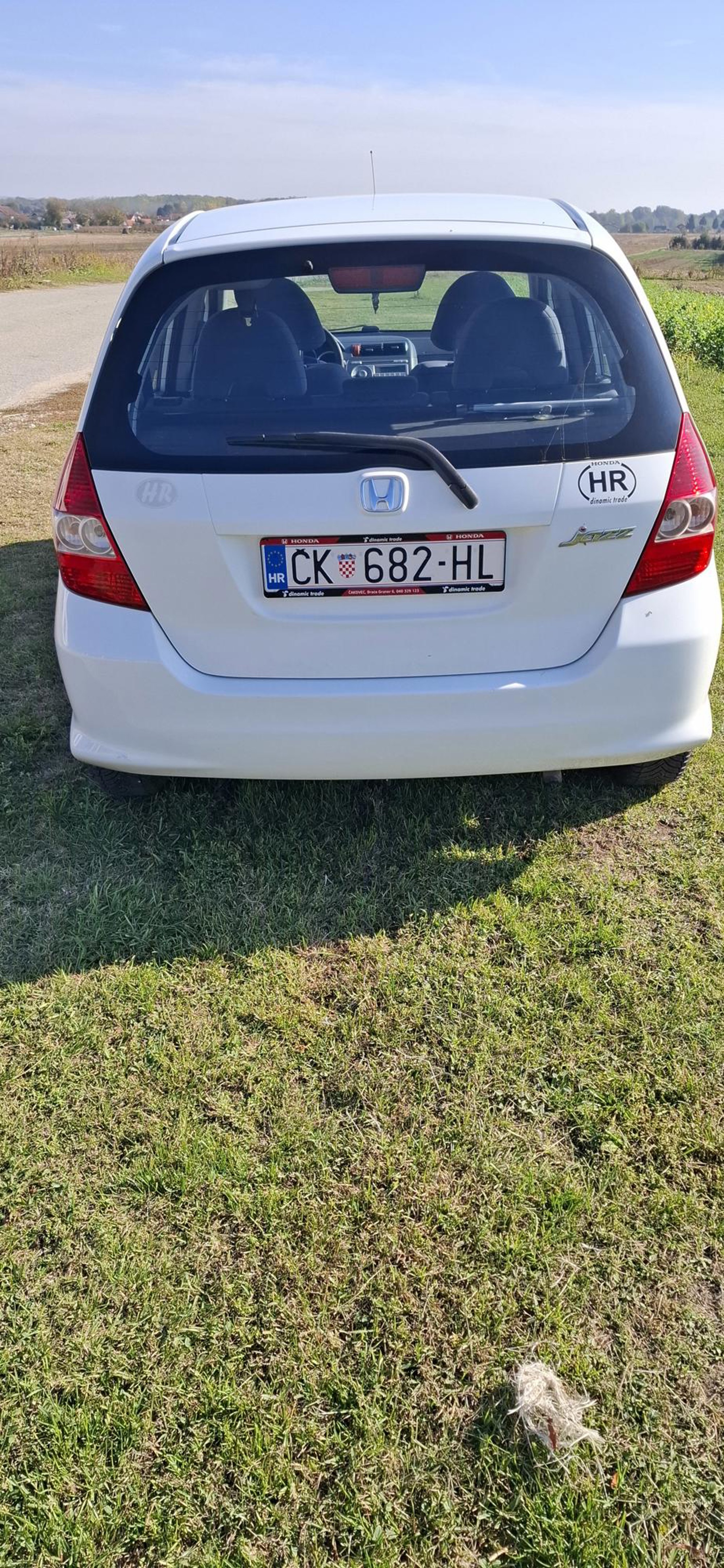 Honda Jazz 2008. god – kompletna servisna povijest, nove gume, reg.05/27 HITNO, fotografija 6