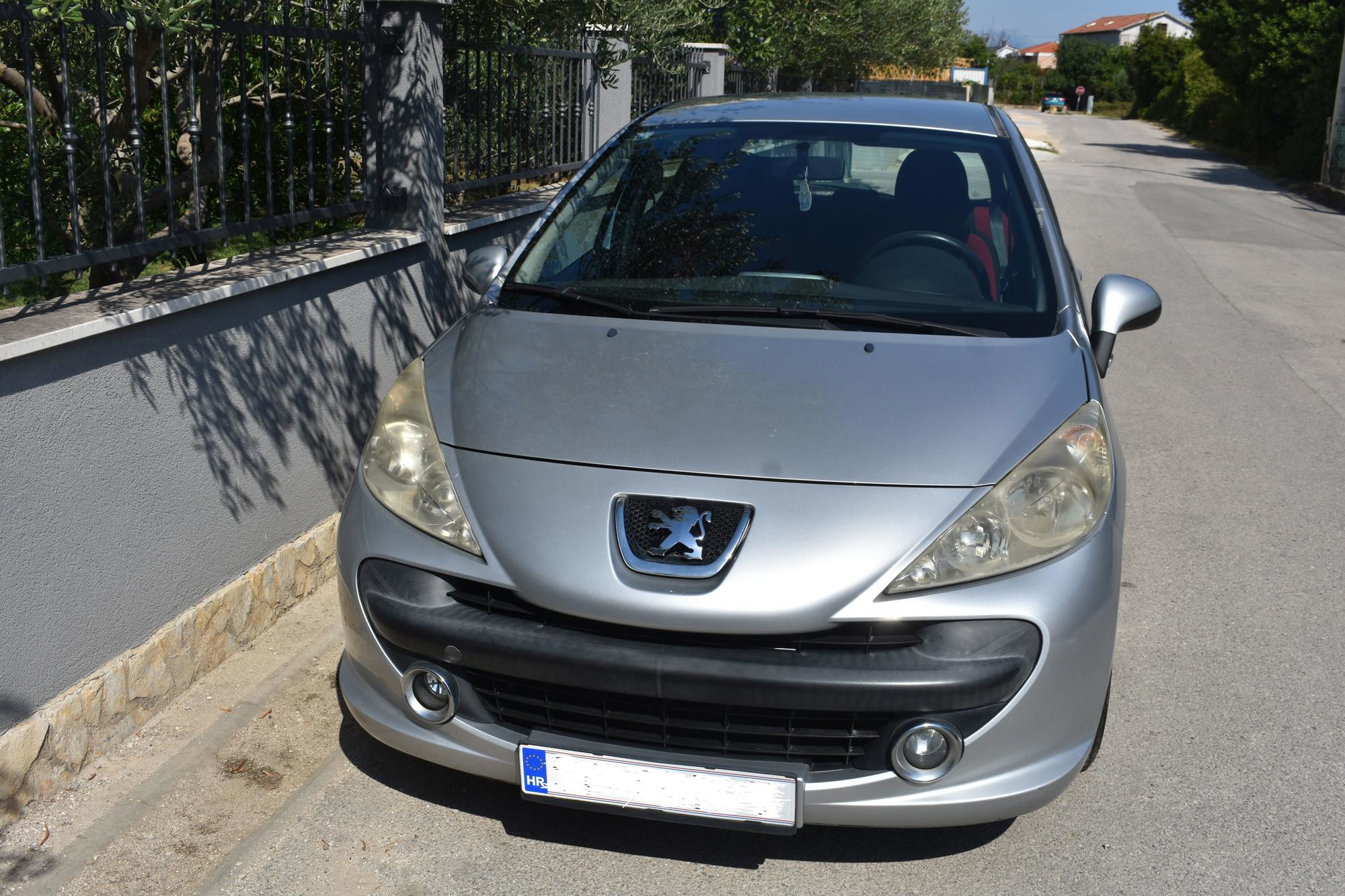 Peugeot 207, 1.4 E TRENDY, 2008. REGISTRIRAN DO 7/2027!, fotografija 2