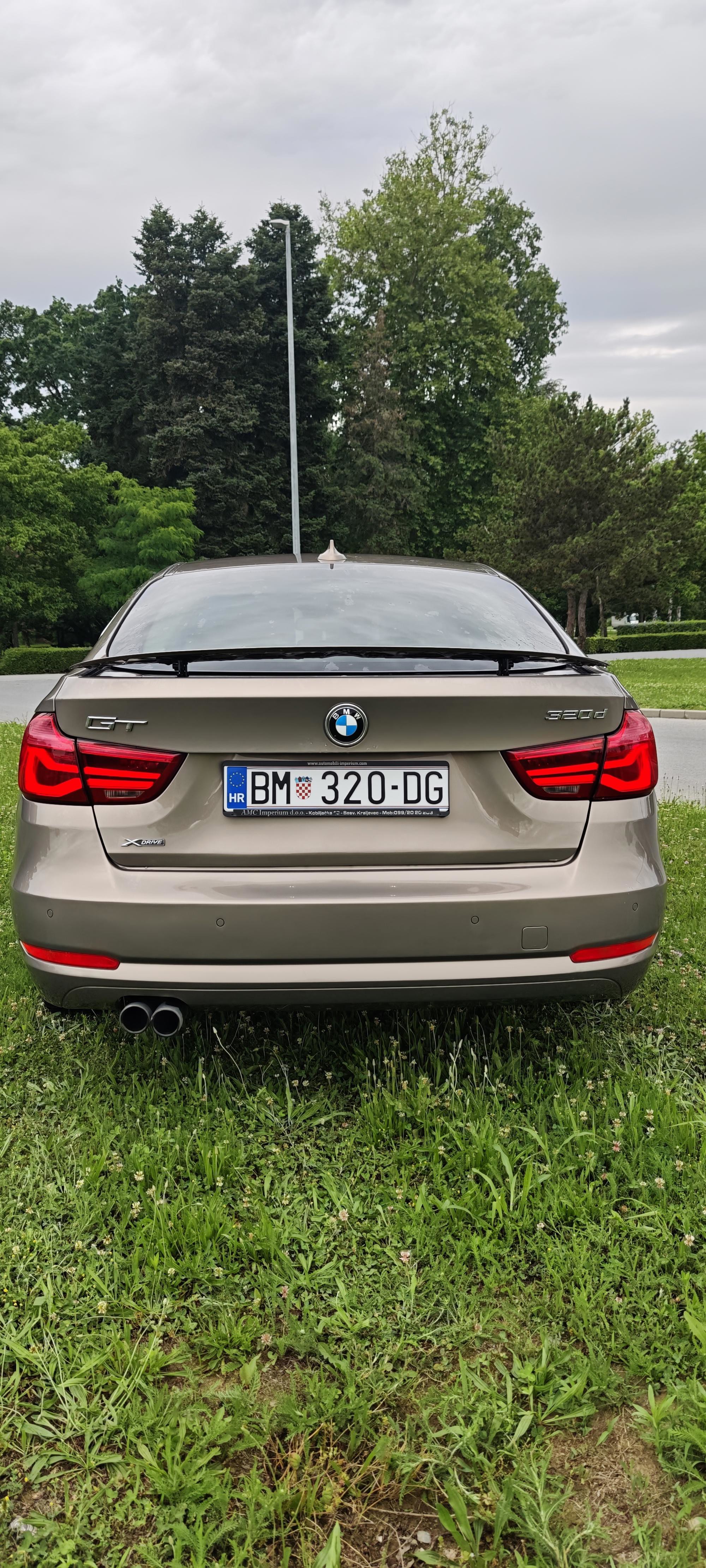 BMW 320 GT 2017., reg. 01/27, fotografija 3