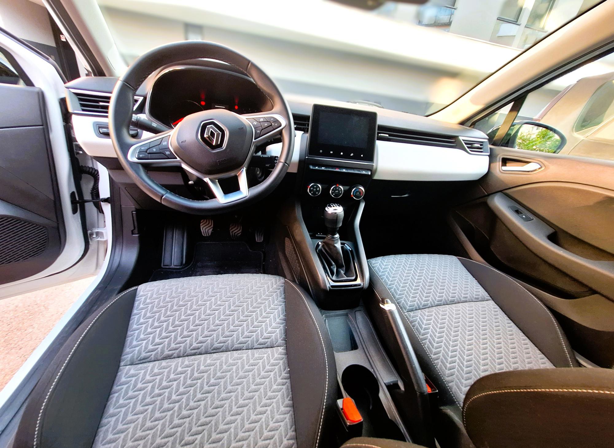 Renault Clio 1.0 TCe 49kW, 2023.g, samo 34 300km, pogled izvana - slika 5