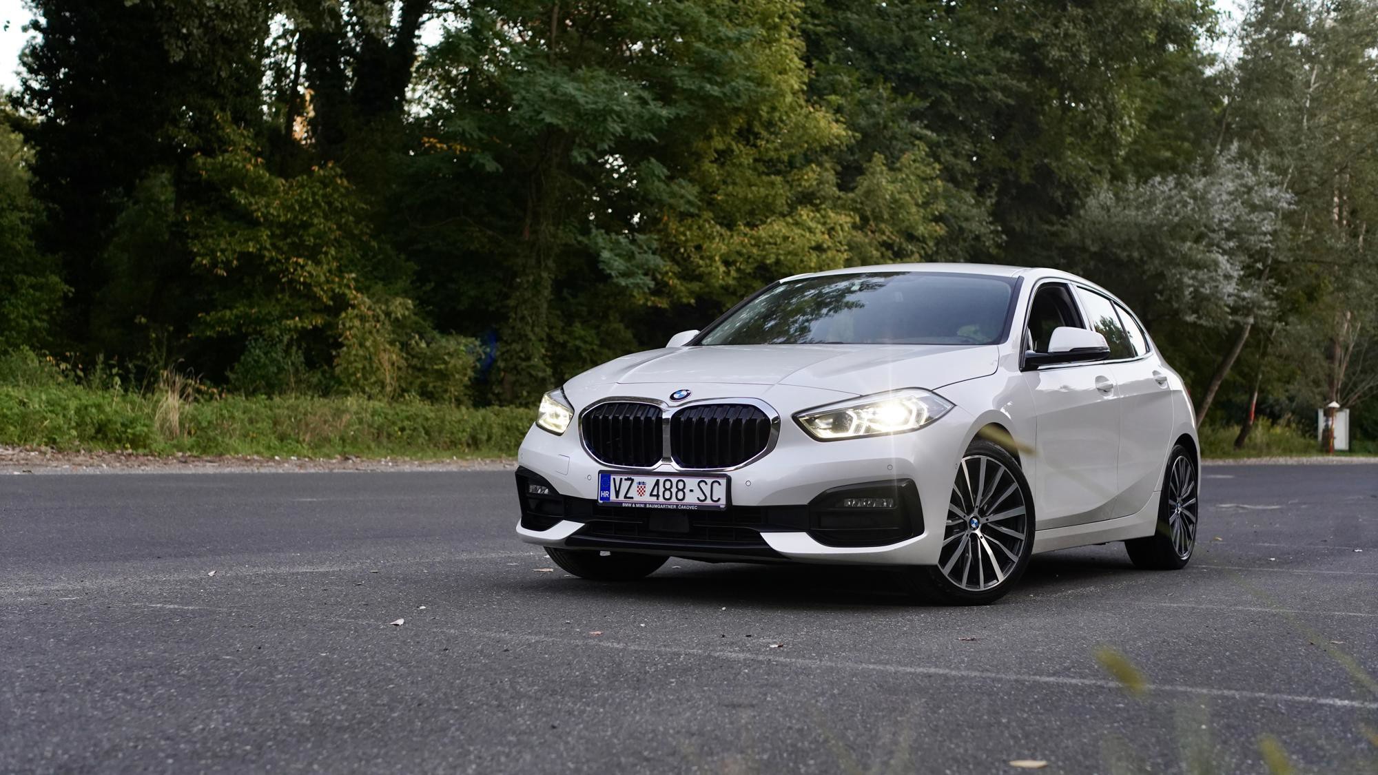 BMW 120d Sport Line, 190 KS, 2020., fotografija 14