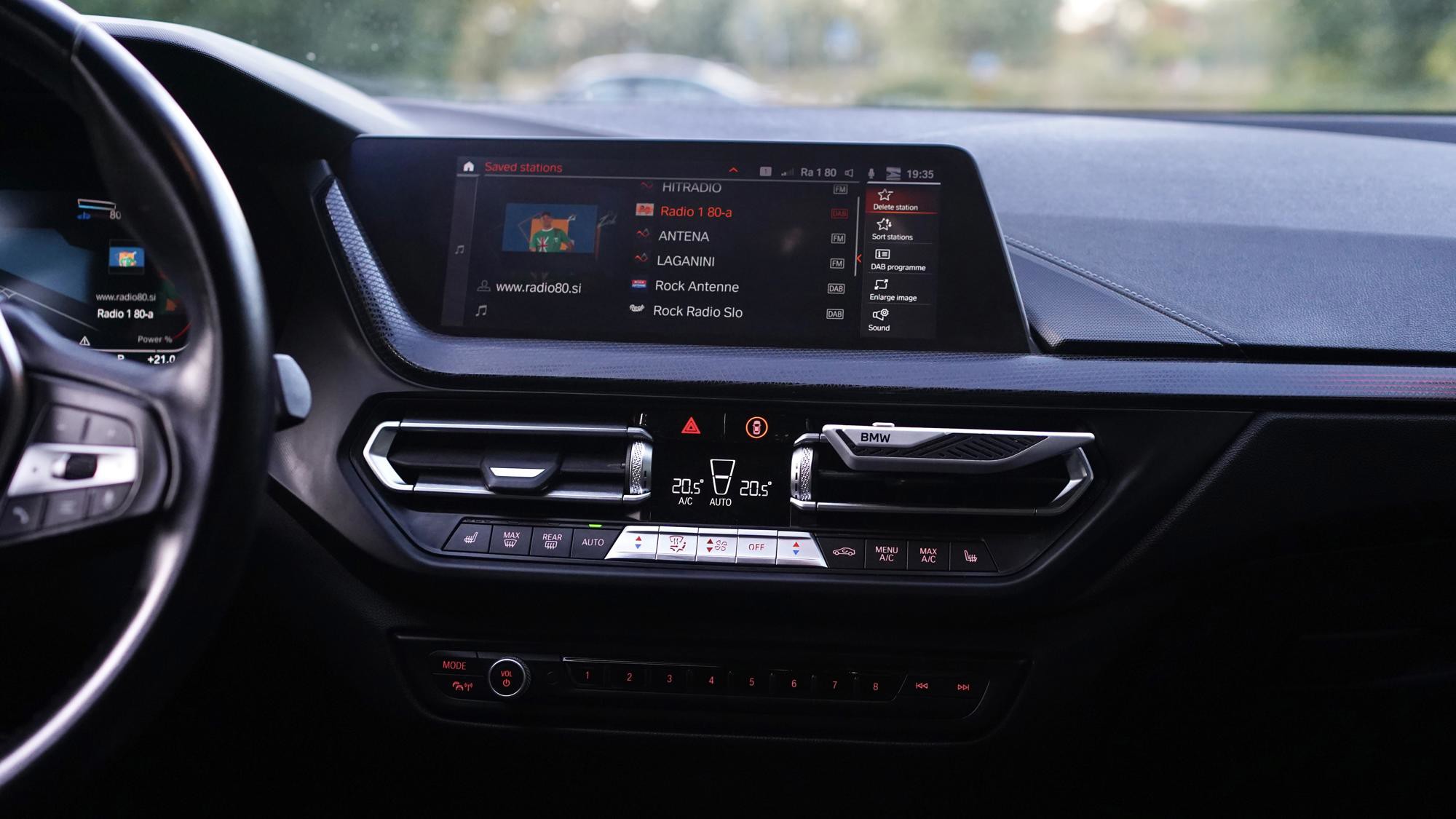 BMW 120d Sport Line, 190 KS, 2020., fotografija 12